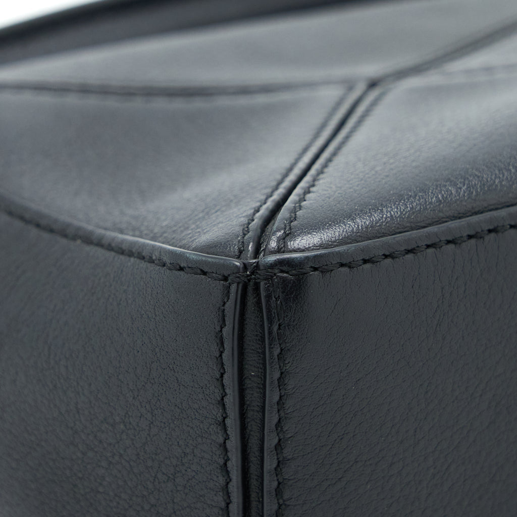 LOEWE MINI PUZZLE CALFSKIN BLACK SHW