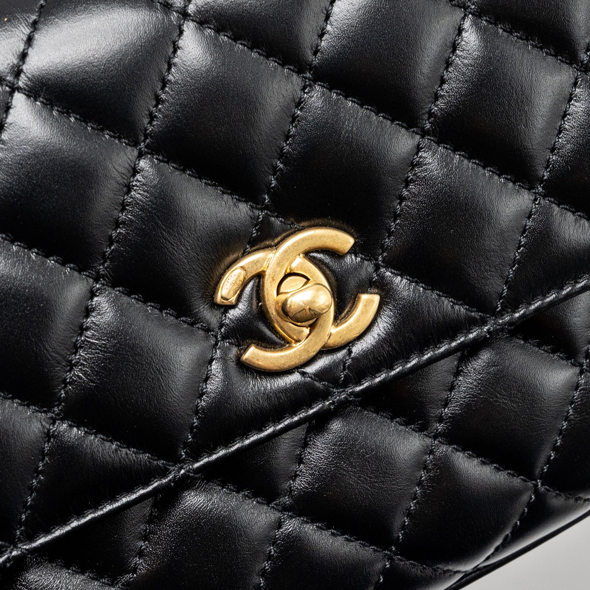 CHANEL SMALL COCO HANDLE LIMITED EDITION SMOOTH CALFSKIN BLACK GHW(MICROCHIP)