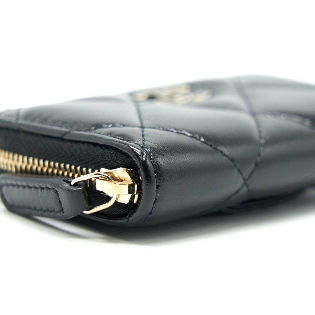 CHANEL ZIPPED COIN PURSE BRACELETS IN SHINY LAMBSKIN