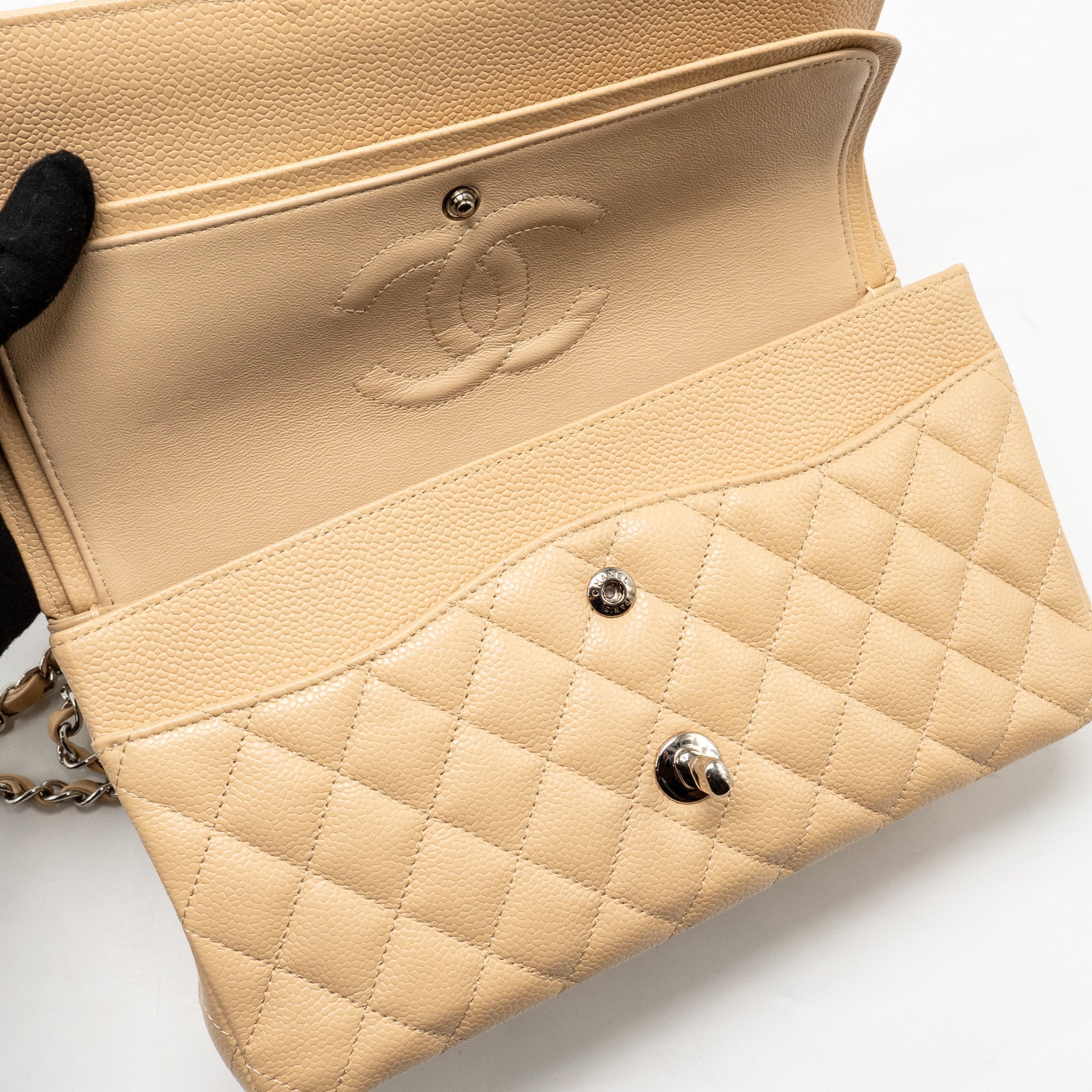 CHANEL MEDIUM CLASSIC DOUBLE FLAP BAG CAVIAR BEIGE SHW
