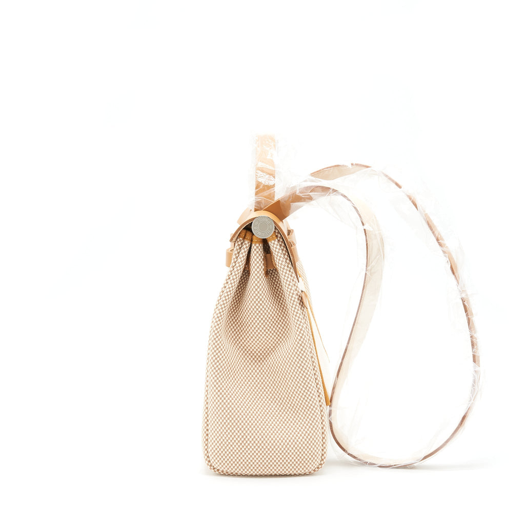 HERMES HERBAG 31 ZIP BAG CANVAS ECRU BEIGE/ NATURAL SABLE SHW