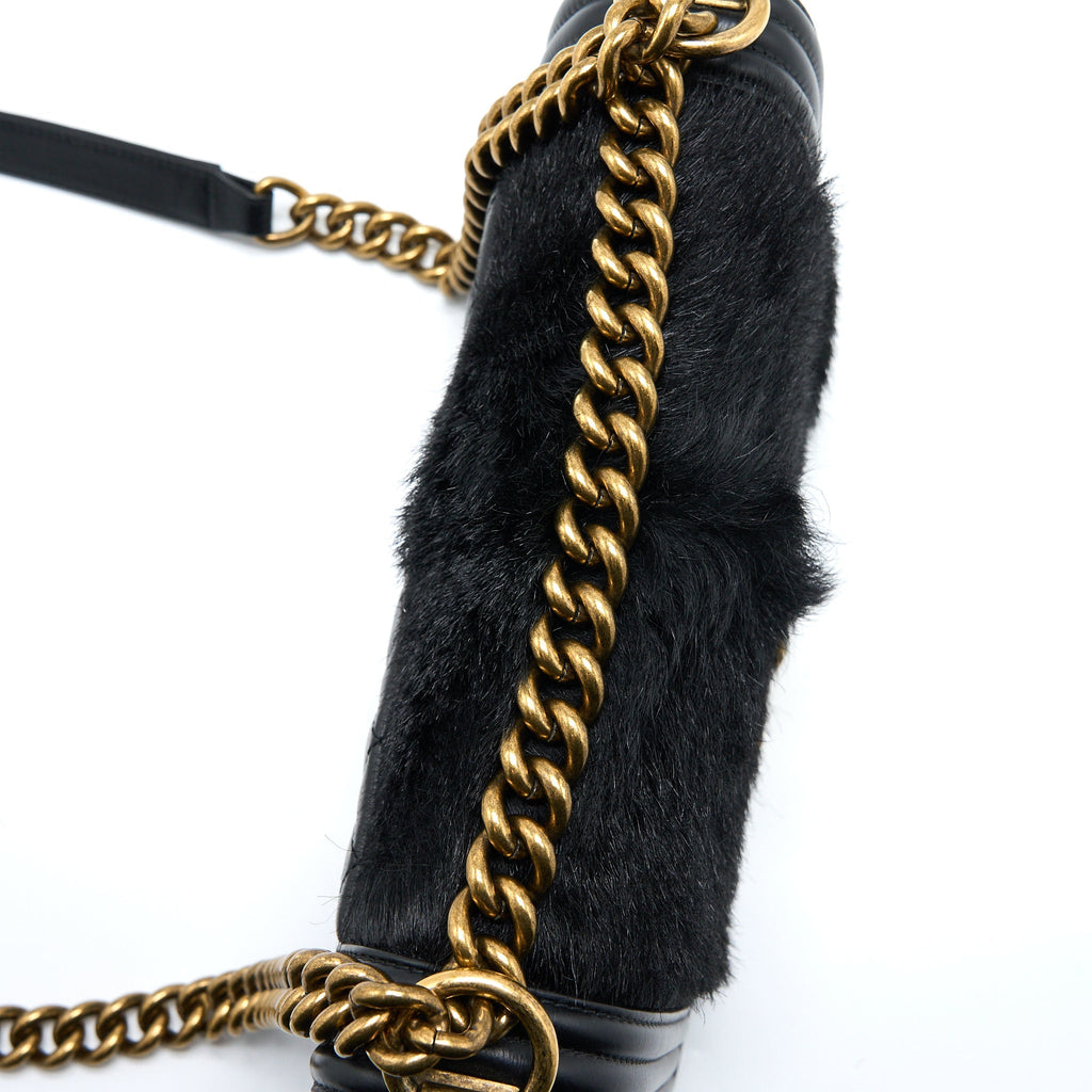 CHANEL MEDIUM BOY BAG GOATHAIR/CALFSKIN BLACK GHW