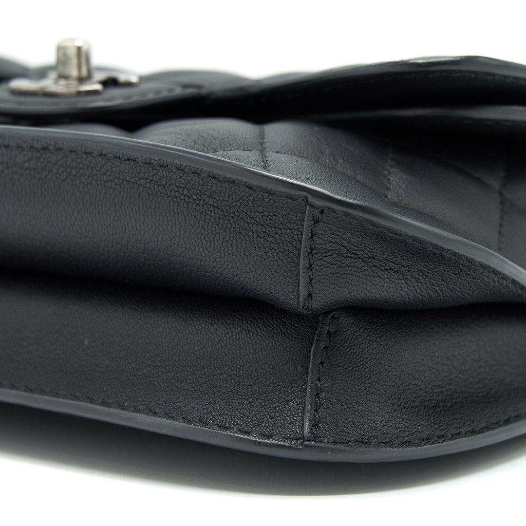 CHANEL QUILTED FLAP CROSSBODY BAG BLACK RUTHENIUM HARDWARE