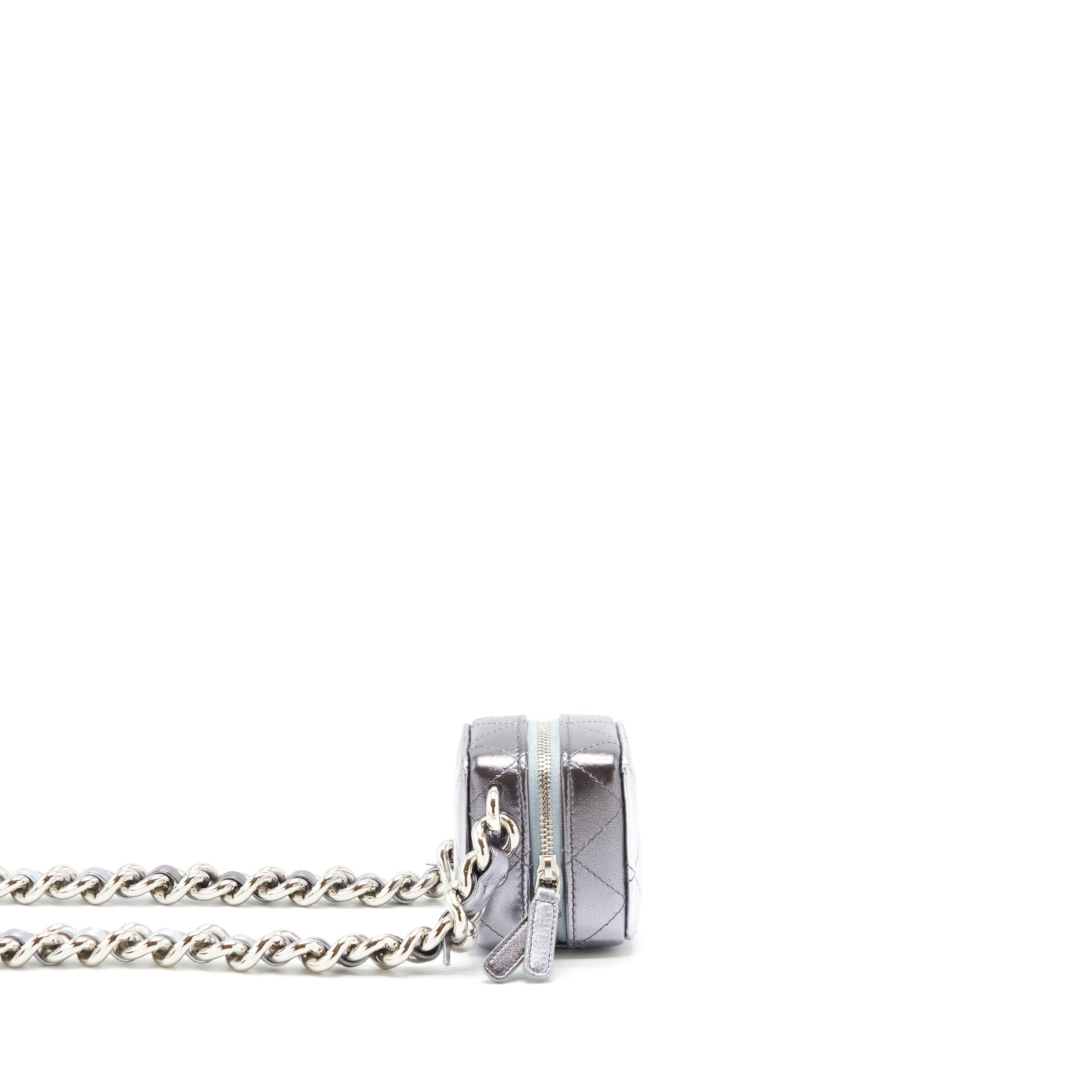CHANEL MINI VANITY WITH GIANT CHAIN SILVER SHW