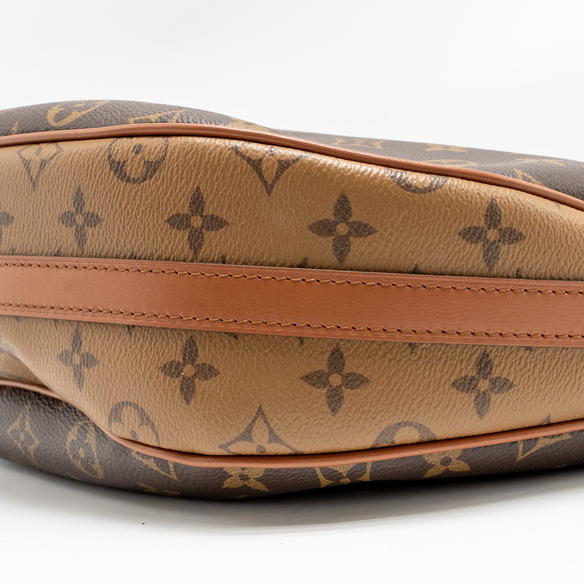 LOUIS VUITTON LOOP HOBO BAG MONOGRAM CANVAS GHW