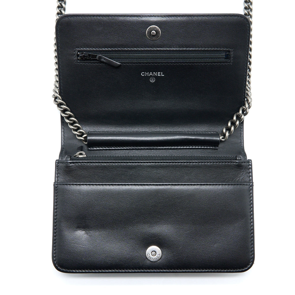 CHANEL BOY WALLET ON CHAIN CAVIAR BLACK RUTHENIUM HARDWARE (MICROCHIP)