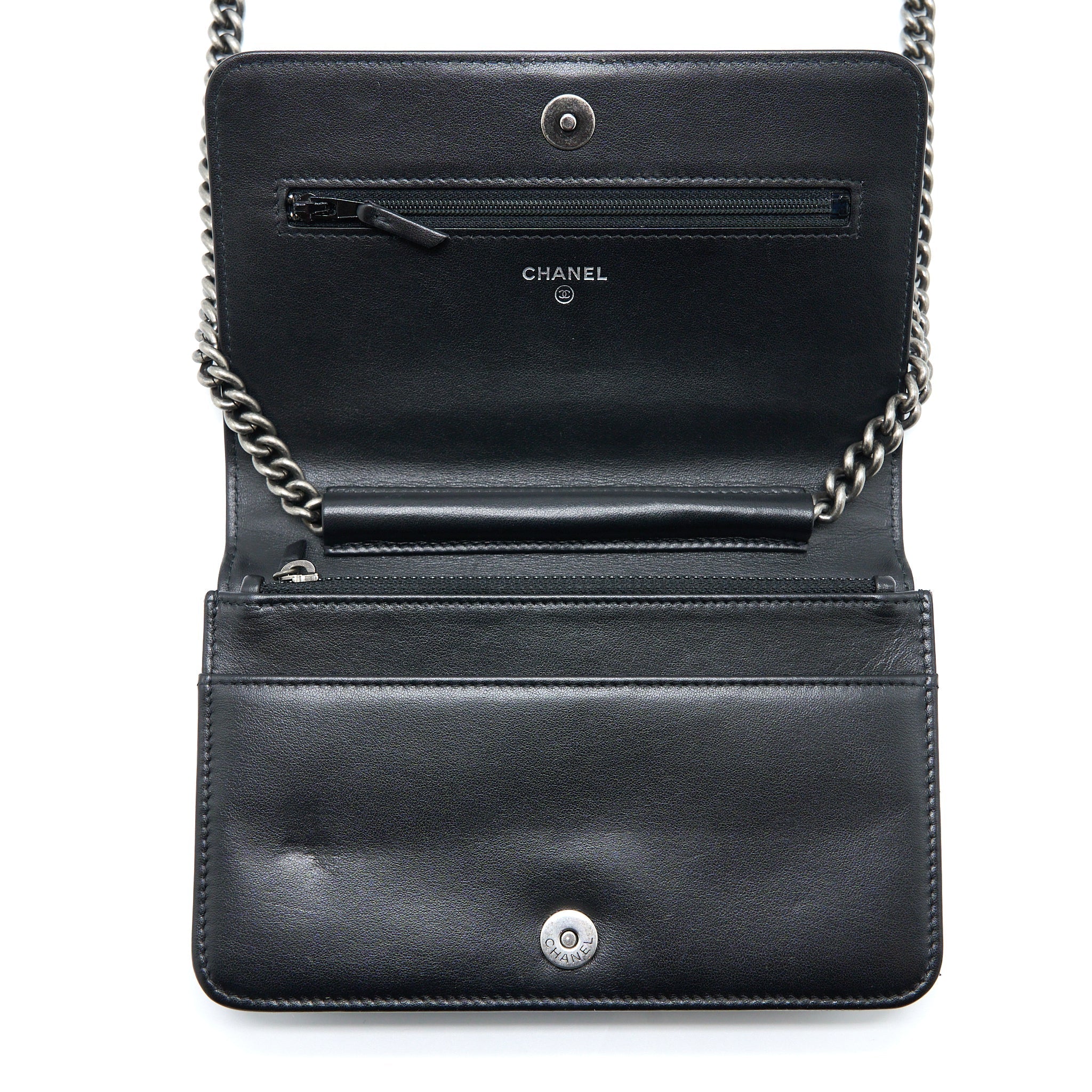 CHANEL BOY WALLET ON CHAIN CAVIAR BLACK RUTHENIUM HARDWARE (MICROCHIP)