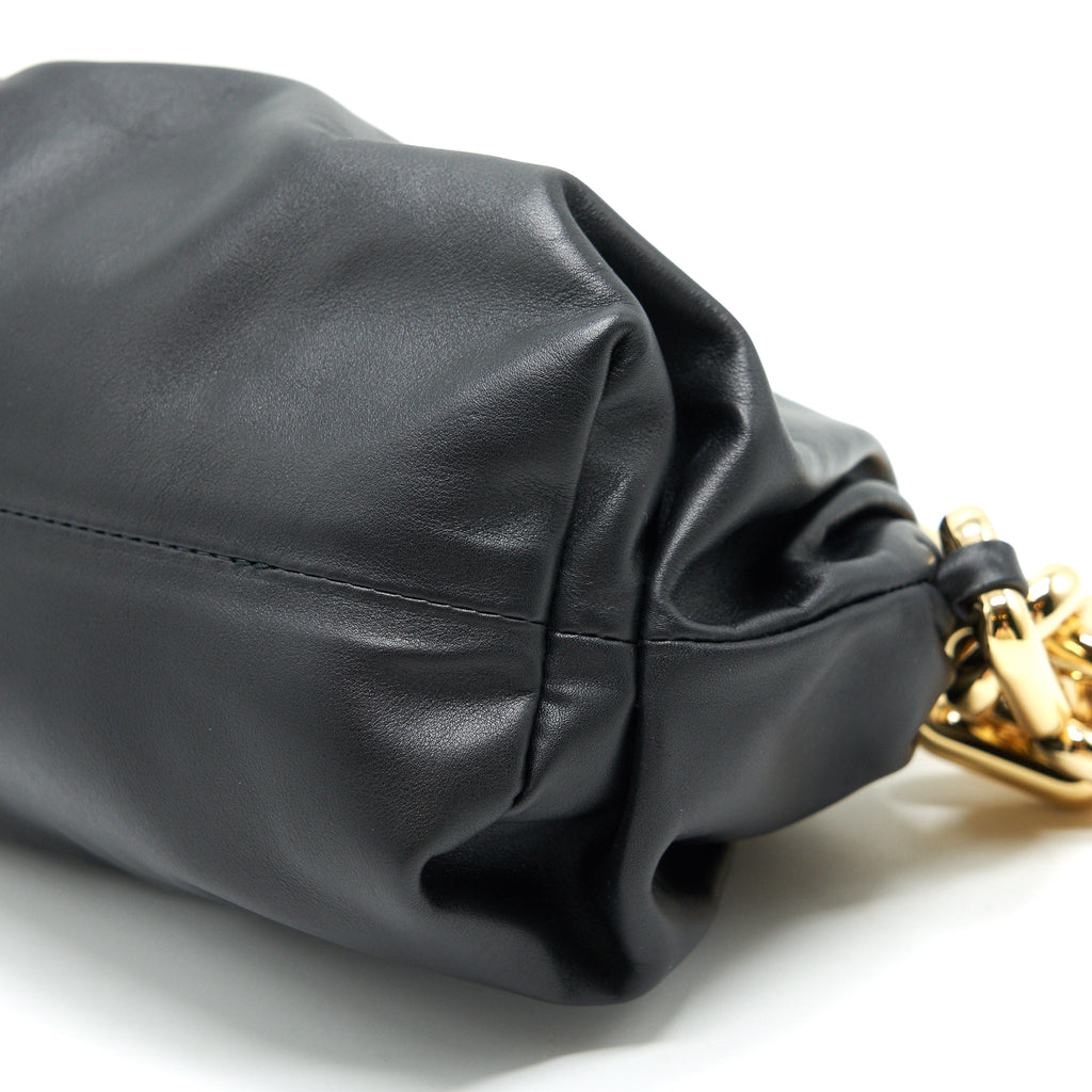 BOTTEGA VENETA CHAIN POUCH BLACK GHW