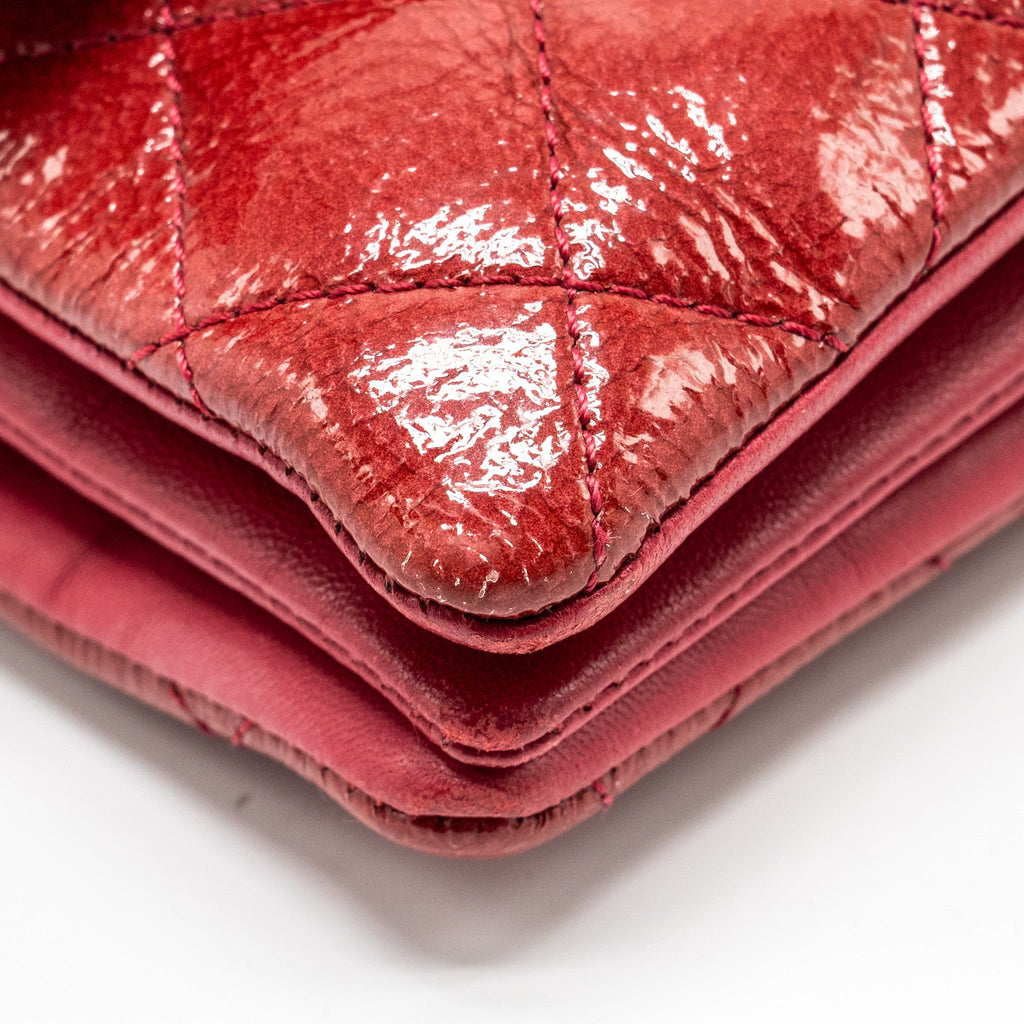 CHANEL SEASONAL FLAP BAG PATENT GOATSKIN/LAMBSKIN RED GHW