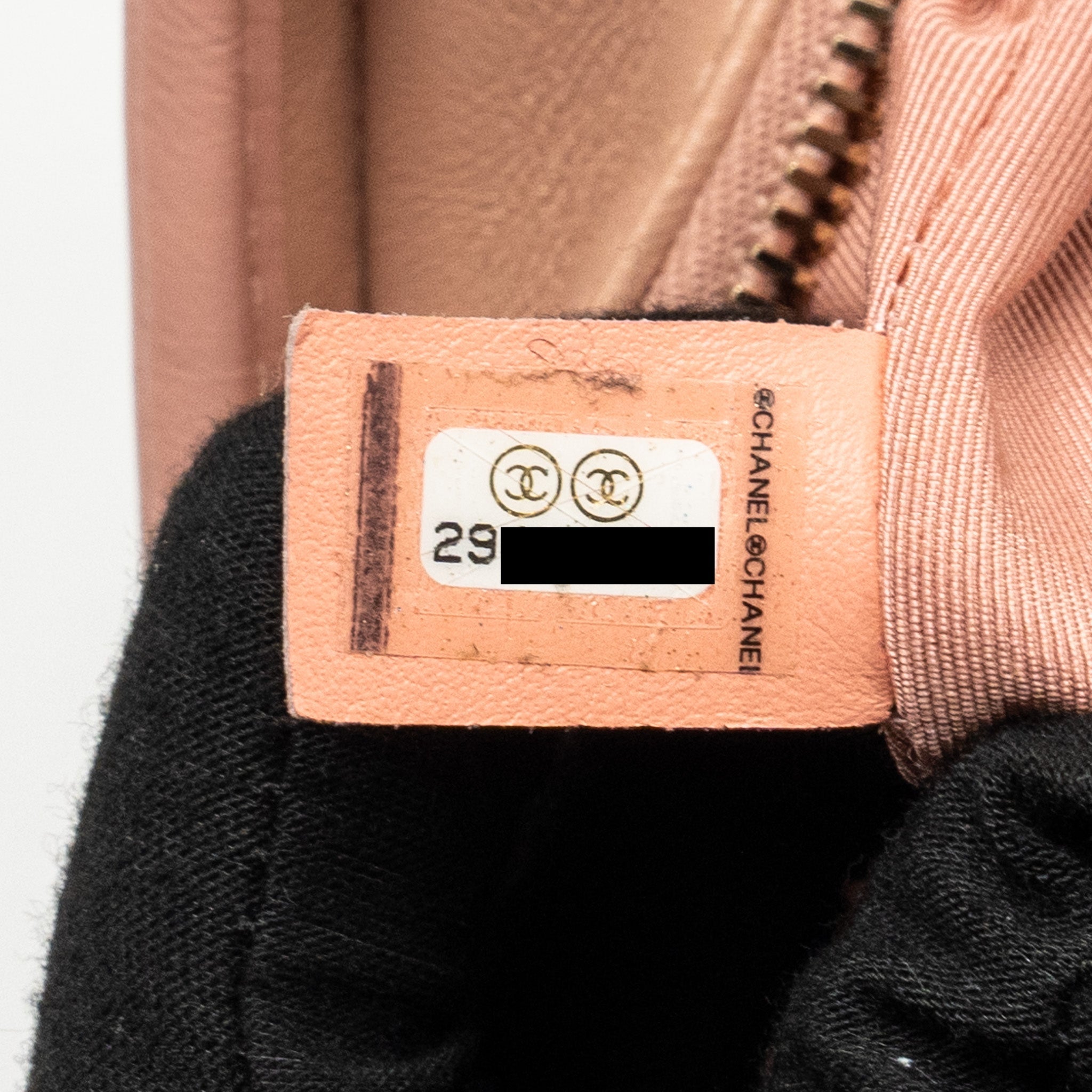 CHANEL SMALL GABRIELLE HOBO BAG CHEVRON AGED CALFSKIN PINK MULTICOLOUR HARDWARE