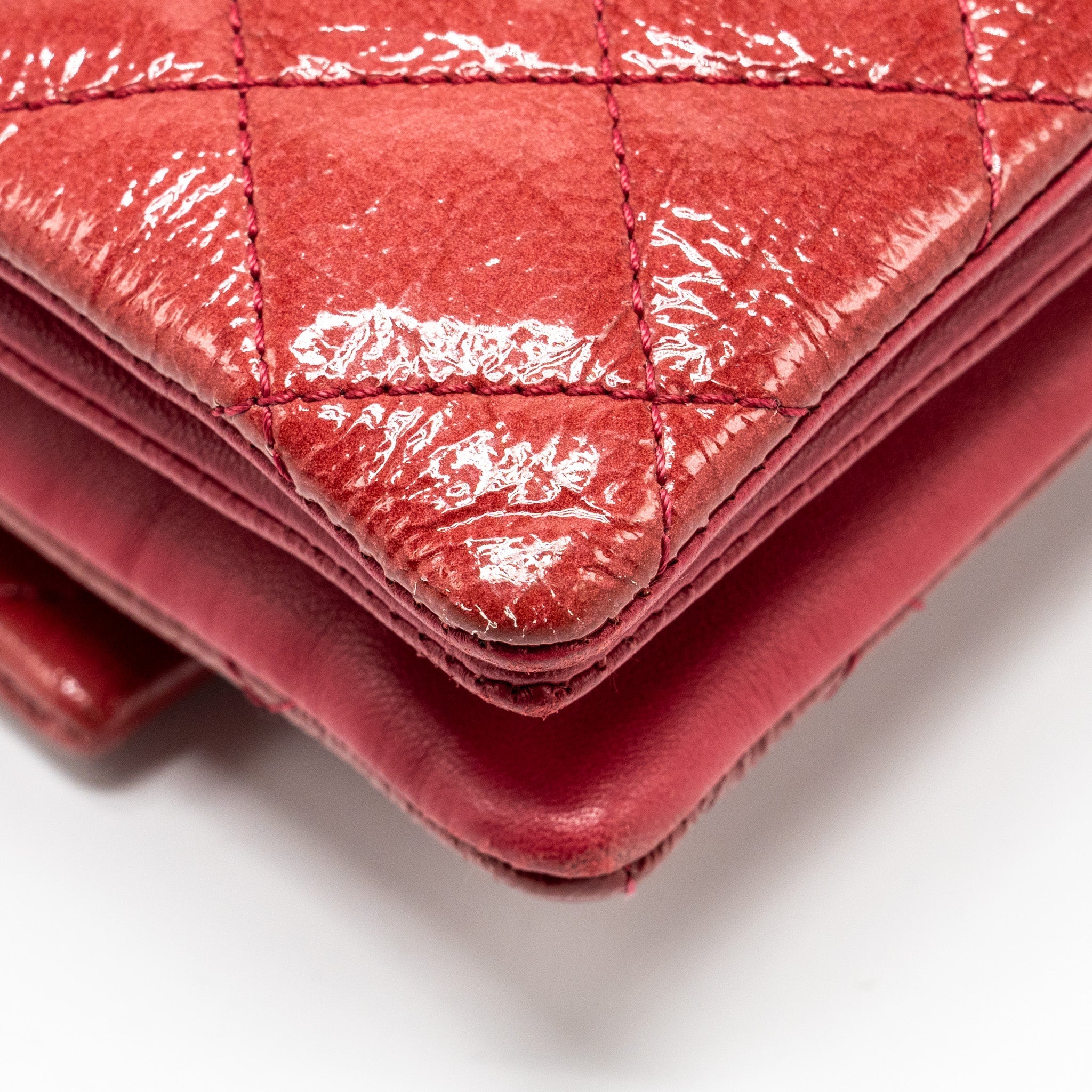 CHANEL SEASONAL FLAP BAG PATENT GOATSKIN/LAMBSKIN RED GHW