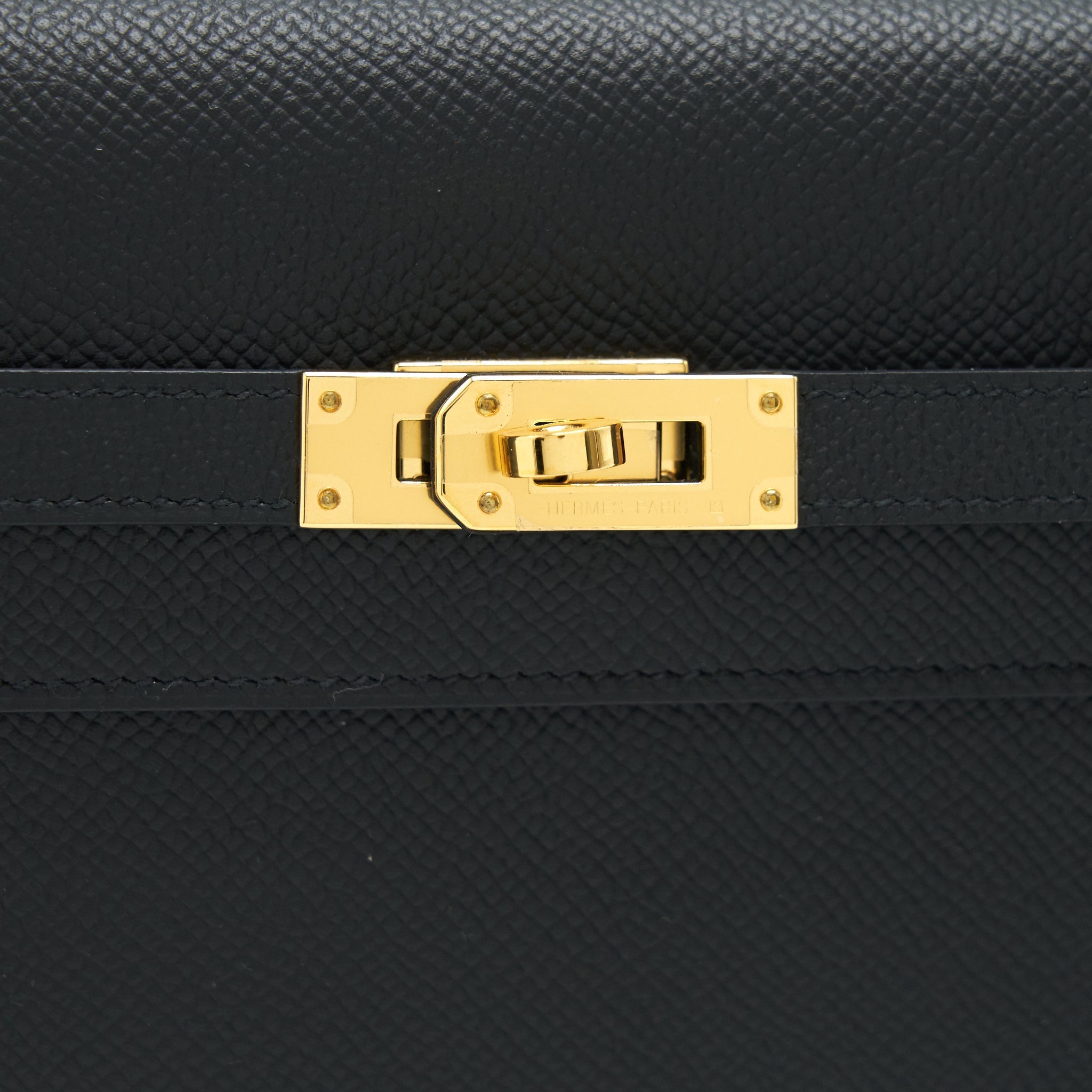 HERMES KELLY TO GO BLACK GHW