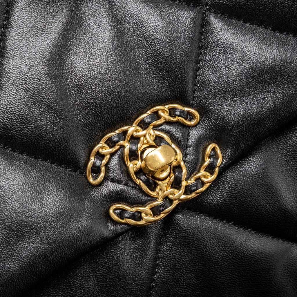 CHANEL MEDIUM 19 BAG LAMBSKIN BLACK MULTICOLOURED HARDWARE(MICROCHIP)