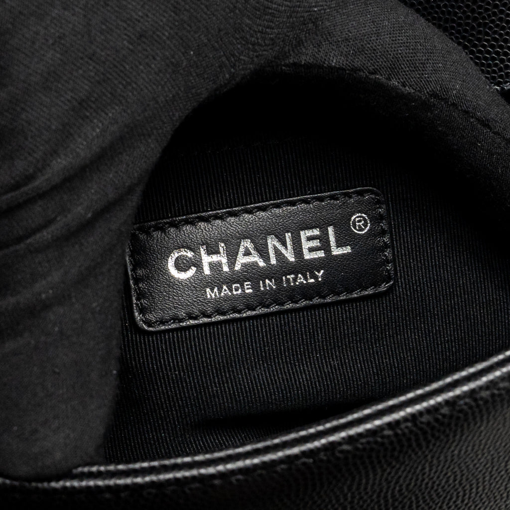 CHANEL SMALL BOY BAG CAVIAR BLACK SHW (MICROCHIP)
