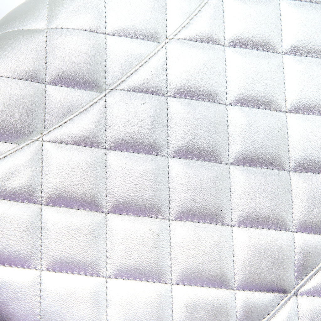 CHANEL MAXI CLASSIC SINGLE FLAP BAG LAMBSKIN SILVER SHW