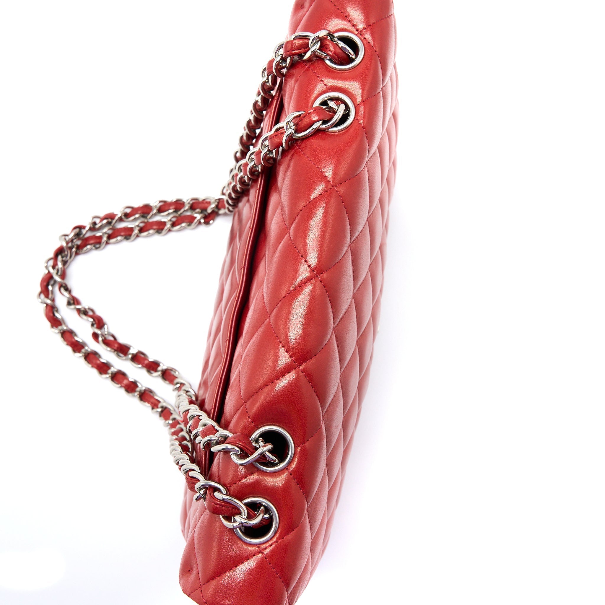 CHANEL CLASSIC JUMBO SINGLE FLAP BAG LAMBSKIN RED SHW