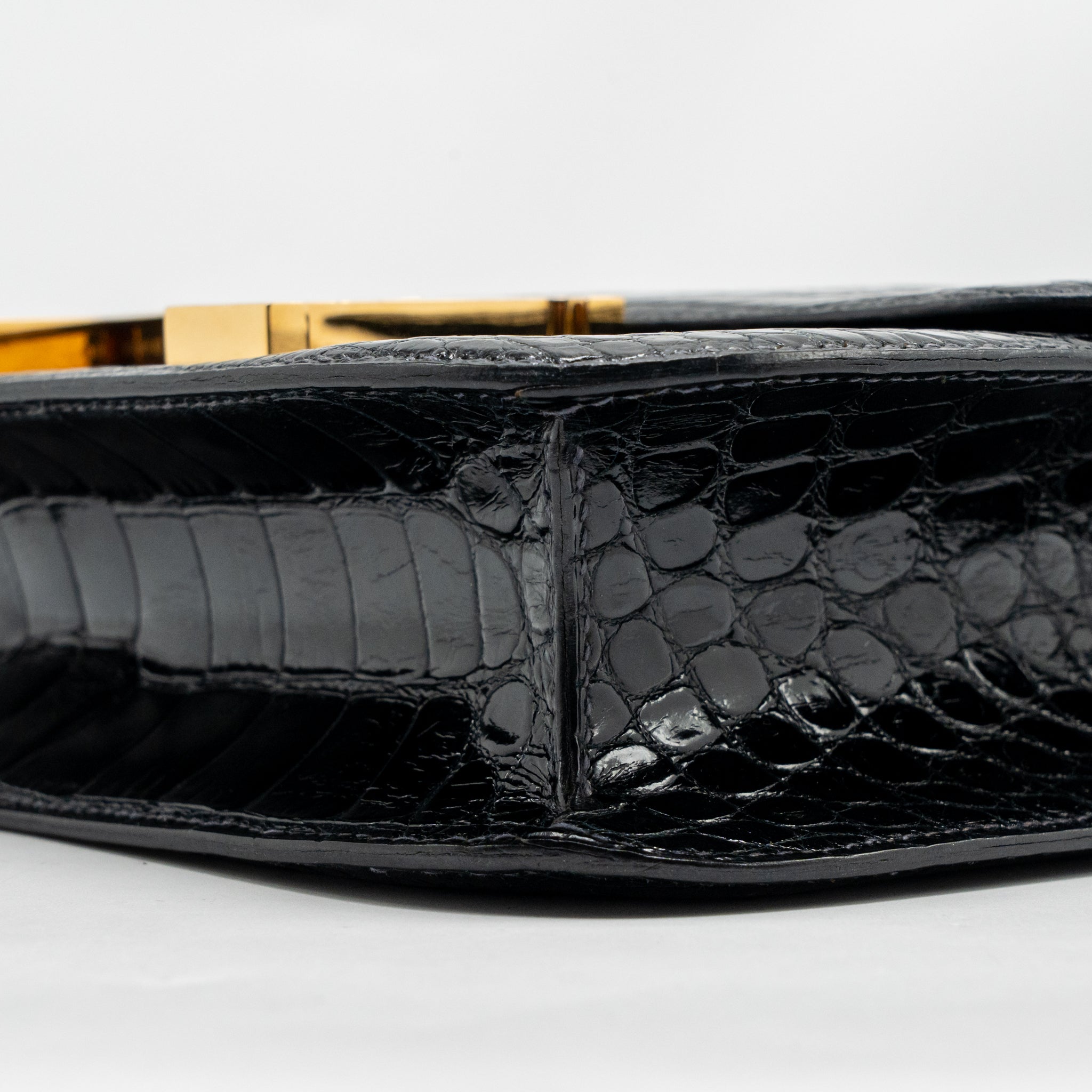 HERMES VINTAGE CONSTANCE 24 SHINY ALLIGATOR DARK BLUE GHW