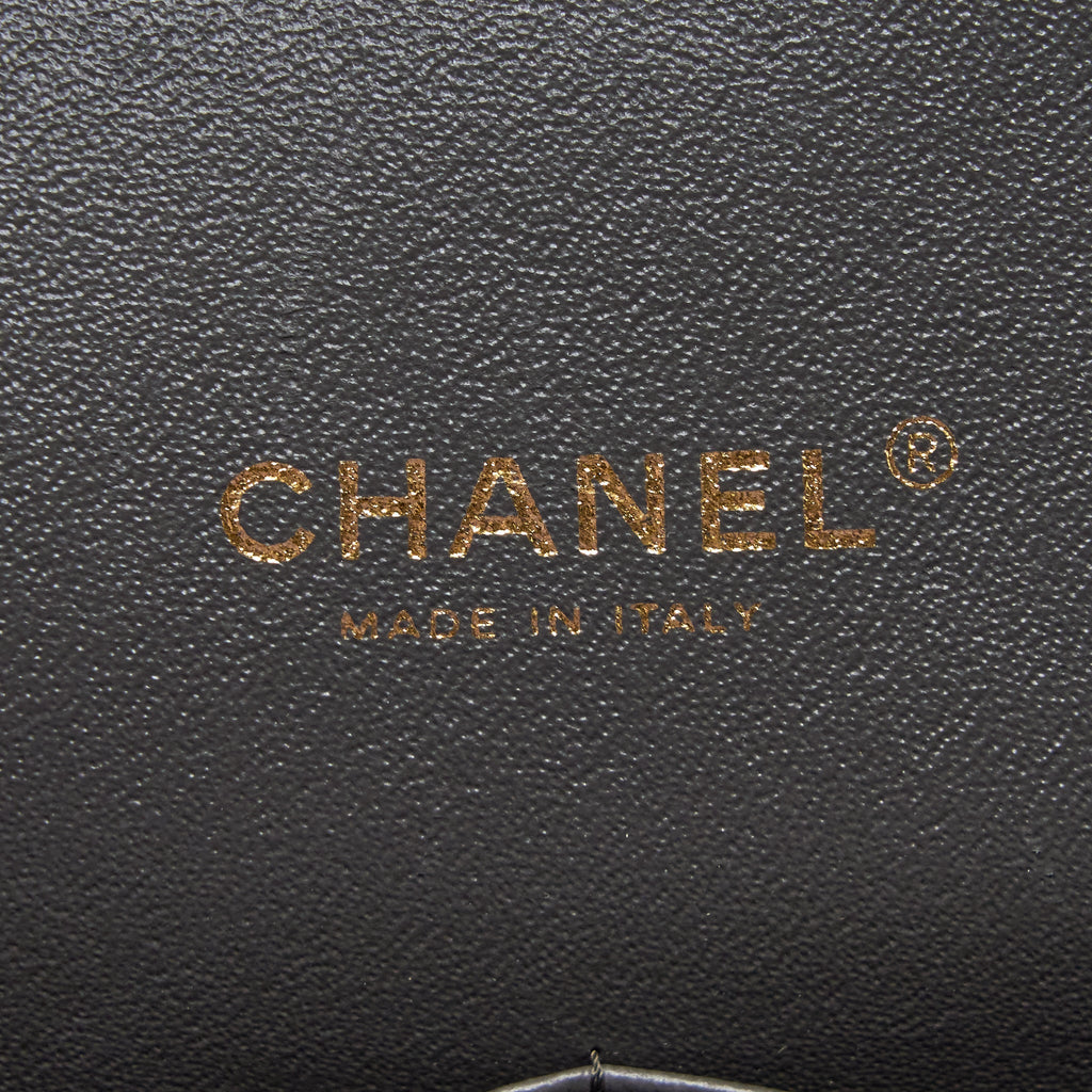 CHANEL MAXI CLASSIC DOUBLE FLAP BAG CAVIAR OLIVE GREEN BRUSHED GHW