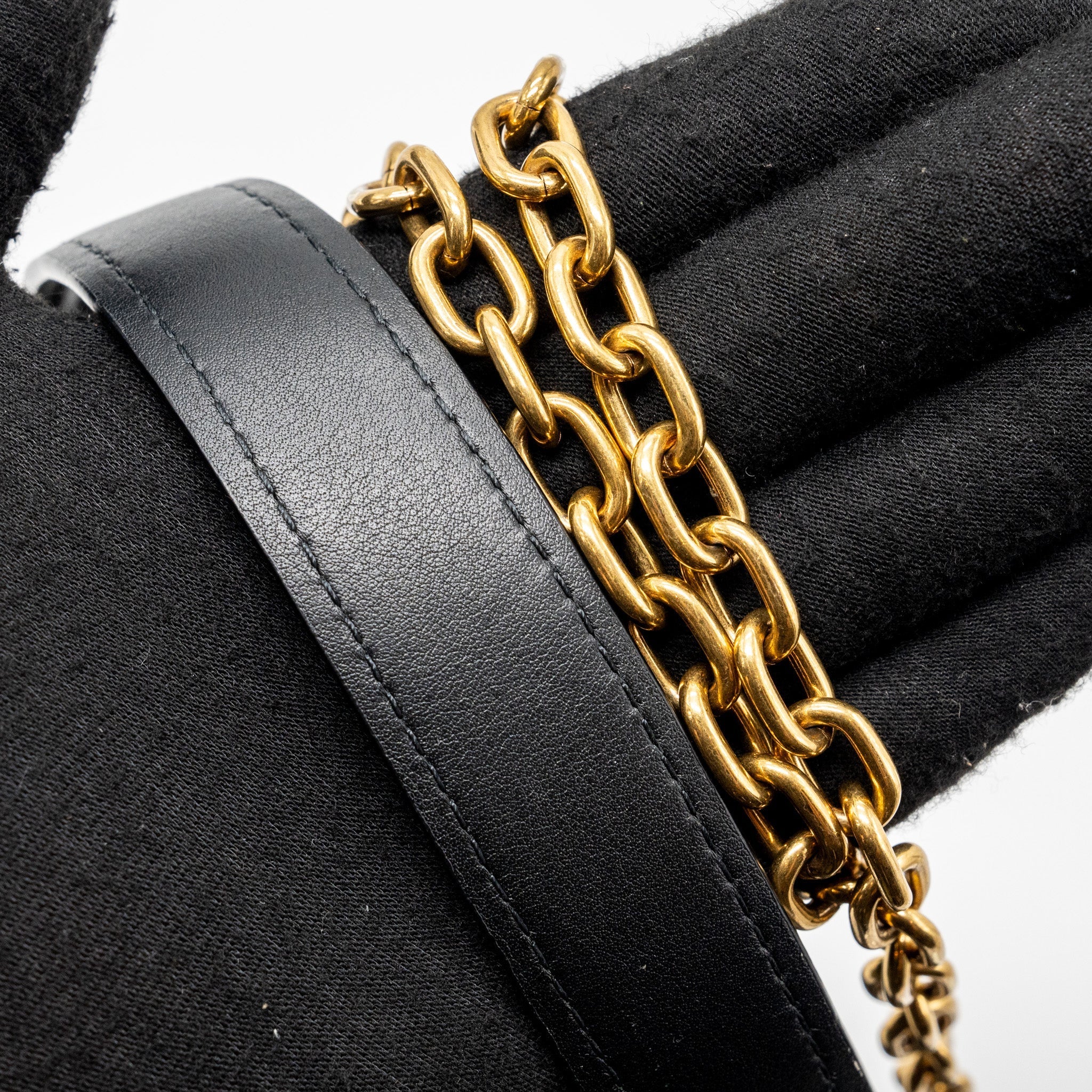 LOUIS VUITTON NEW WAVE PM CHAIN BAG CALFSKIN BLACK GHW (NEW VERSION)