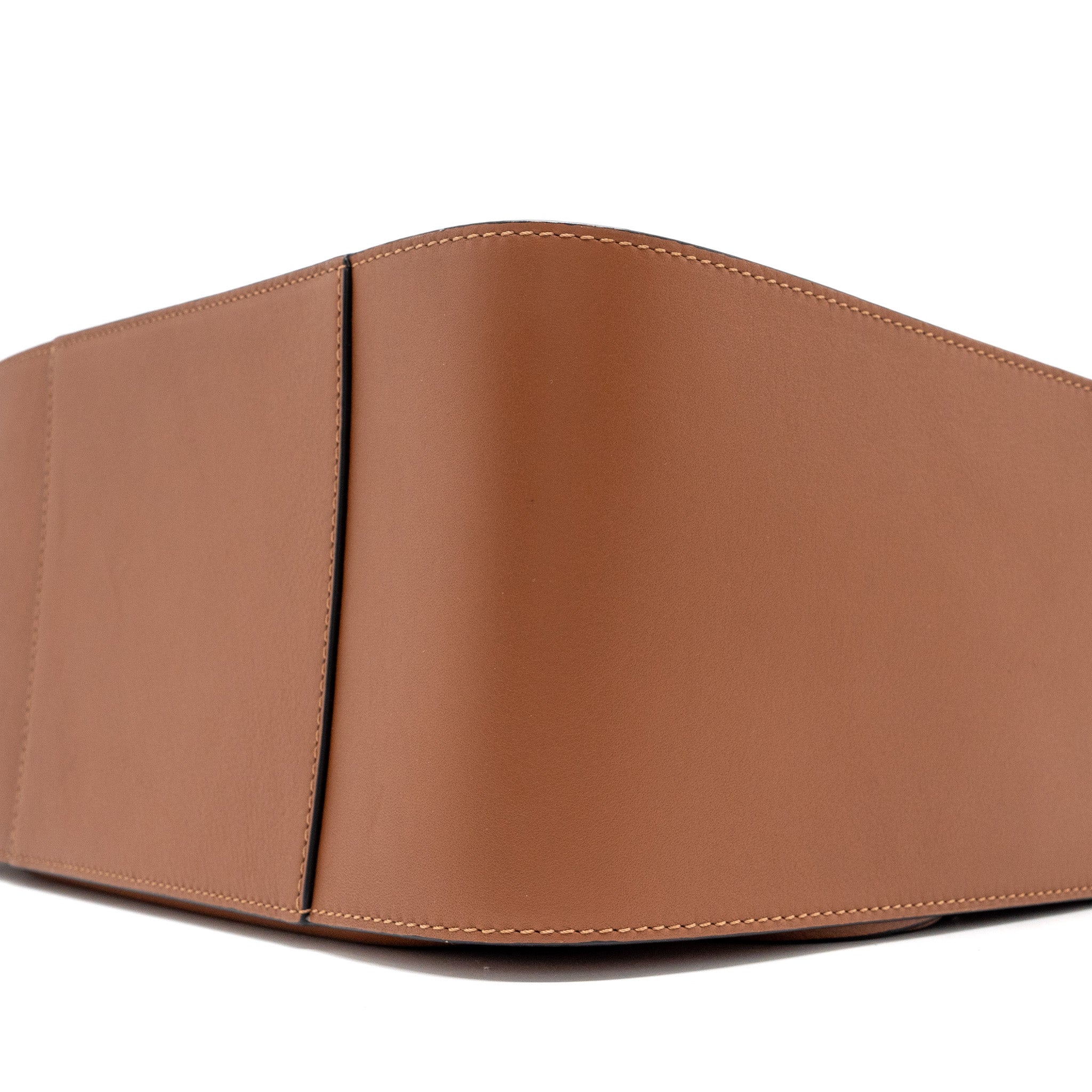LOEWE SMALL HAMMOCK BAG CALFSKIN CARAMEL SHW