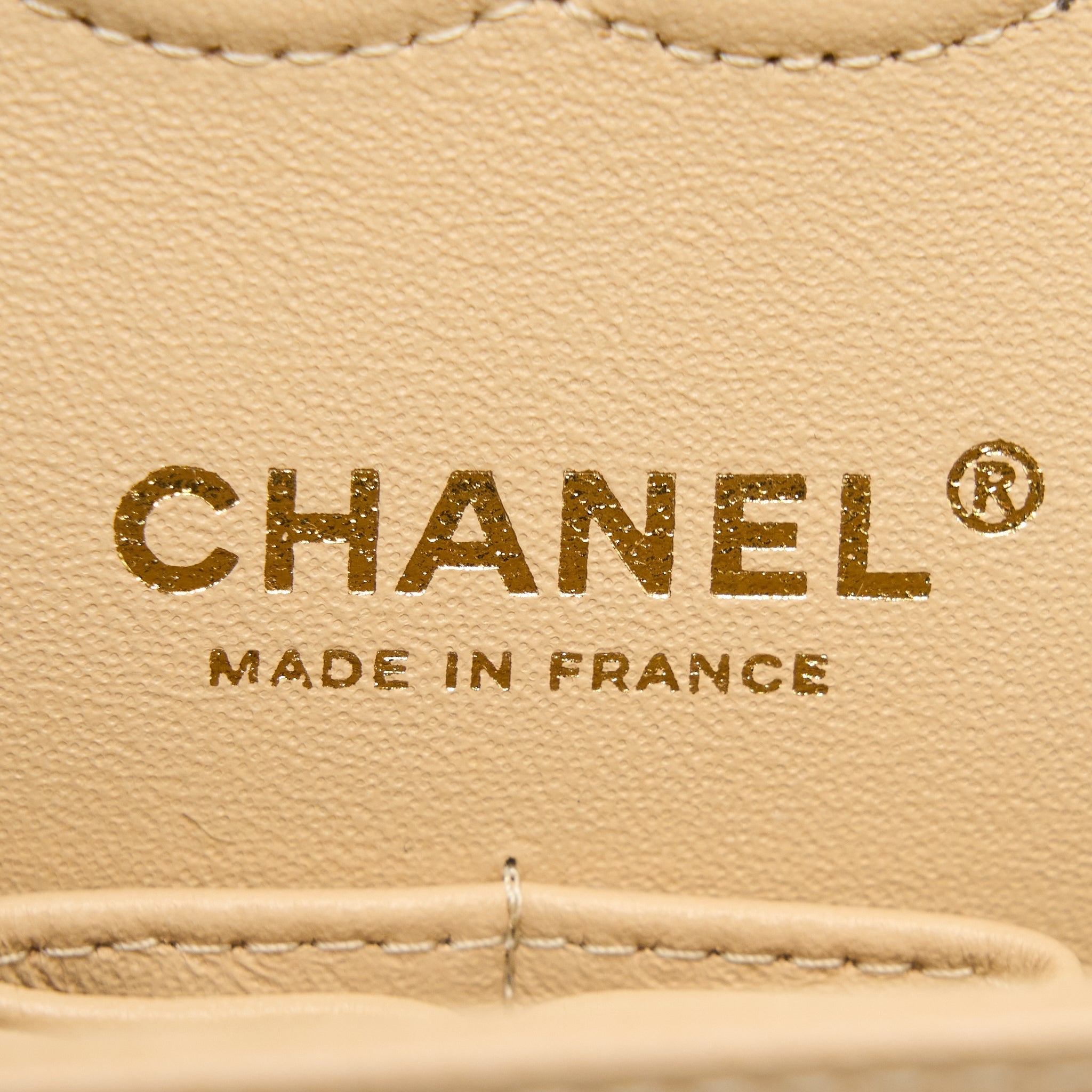 CHANEL SMALL CLASSIC DOUBLE FLAP BAG CAVIAR BEIGE GHW(MICROCHIP)