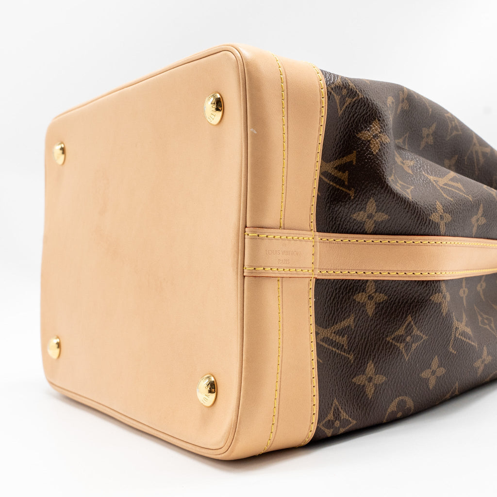 LOUIS VUITTON NOE BAG MONOGRAM CANVAS GHW