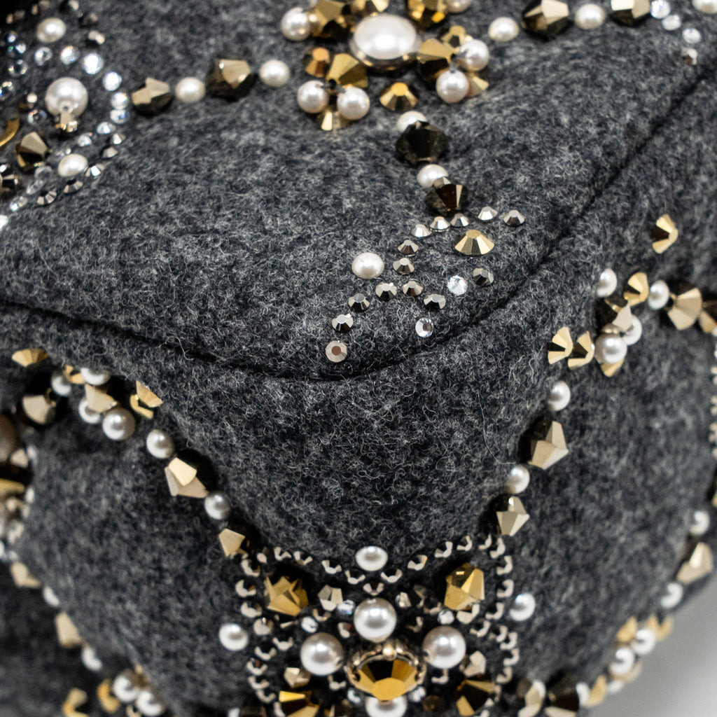 CHANEL 21A PEARL STRASS CRYSTAL MEDIUM CLASSIC DOUBLE FLAP BAG FABRIC GREY LGHW