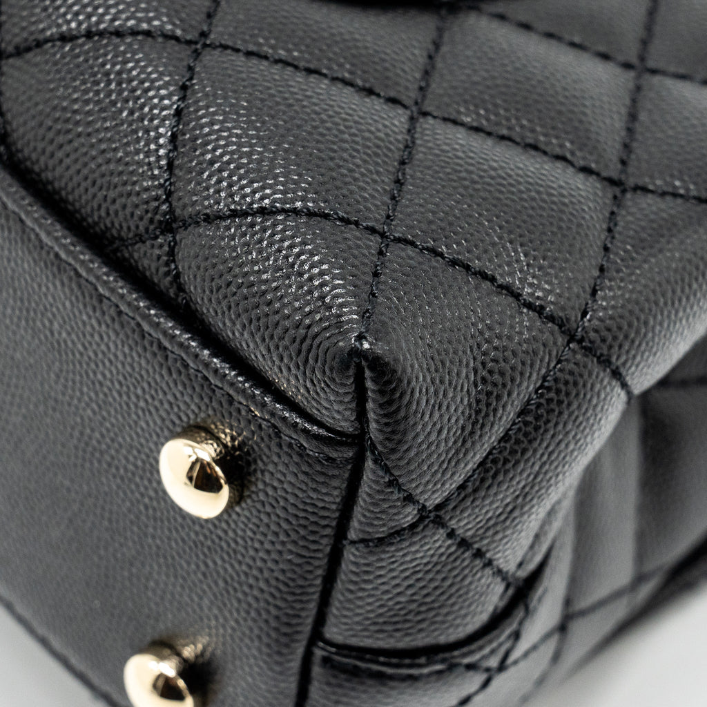 CHANEL SMALL COCO HANDLE CAVIAR BLACK LGHW (MICROCHIP)