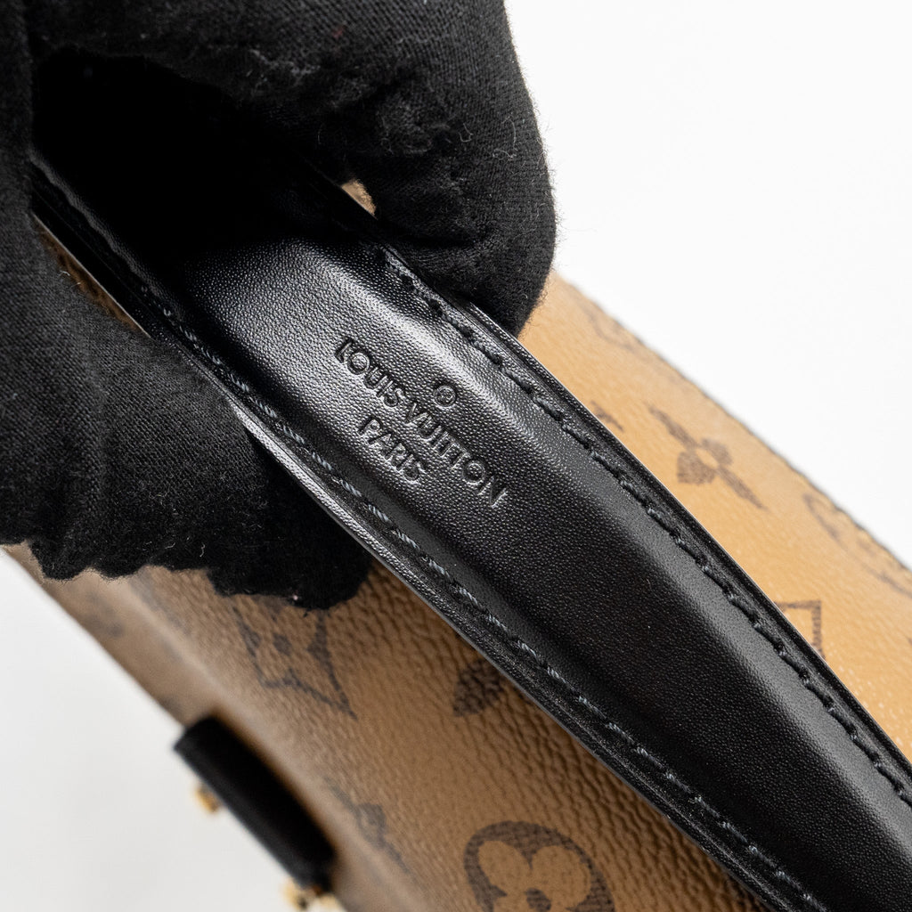 LOUIS VUITTON POCHETTE MÉTIS MONOGRAM REVERSE CANVAS GHW