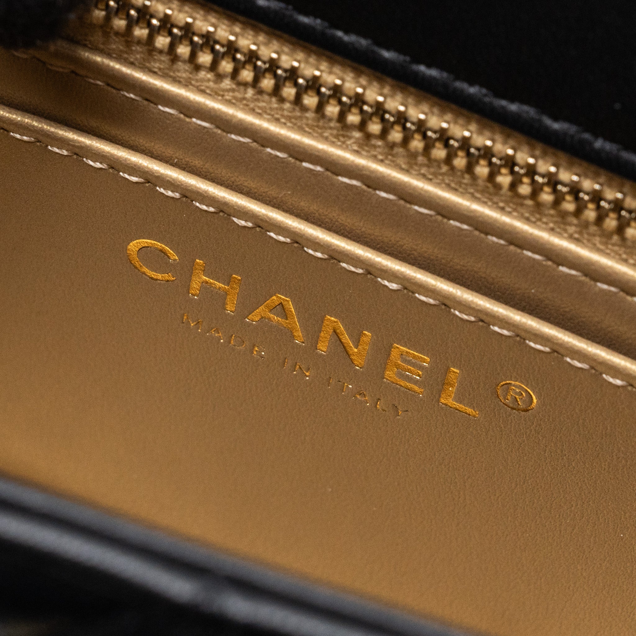 CHANEL PEARL CRUSH MINI RECTANGULAR LAMBSKIN BLACK BRUSHED GHW(MICROCHIP)