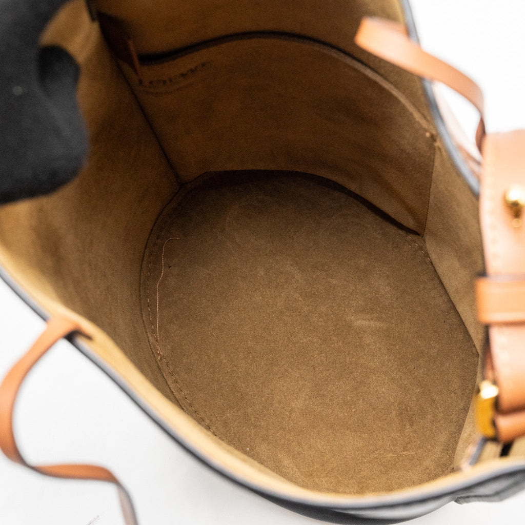 LOEWE GATE BUCKET BAG CALFSKIN BLACK / TAN GHW