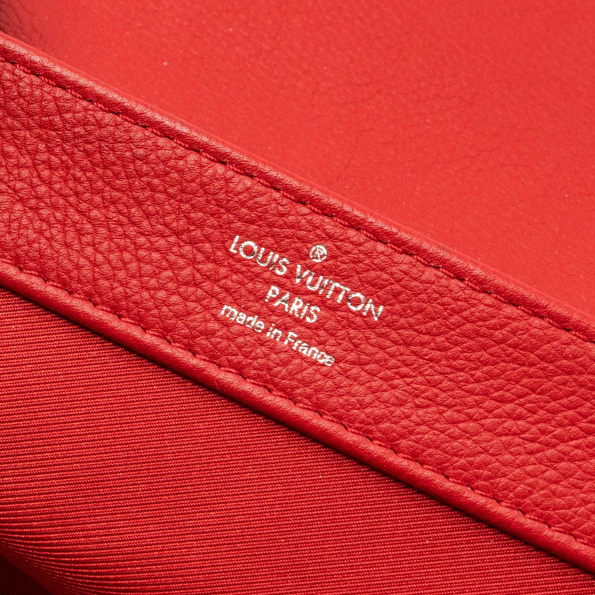 LOUIS VUITTON LOCKME II BB CALFSKIN RED SHW