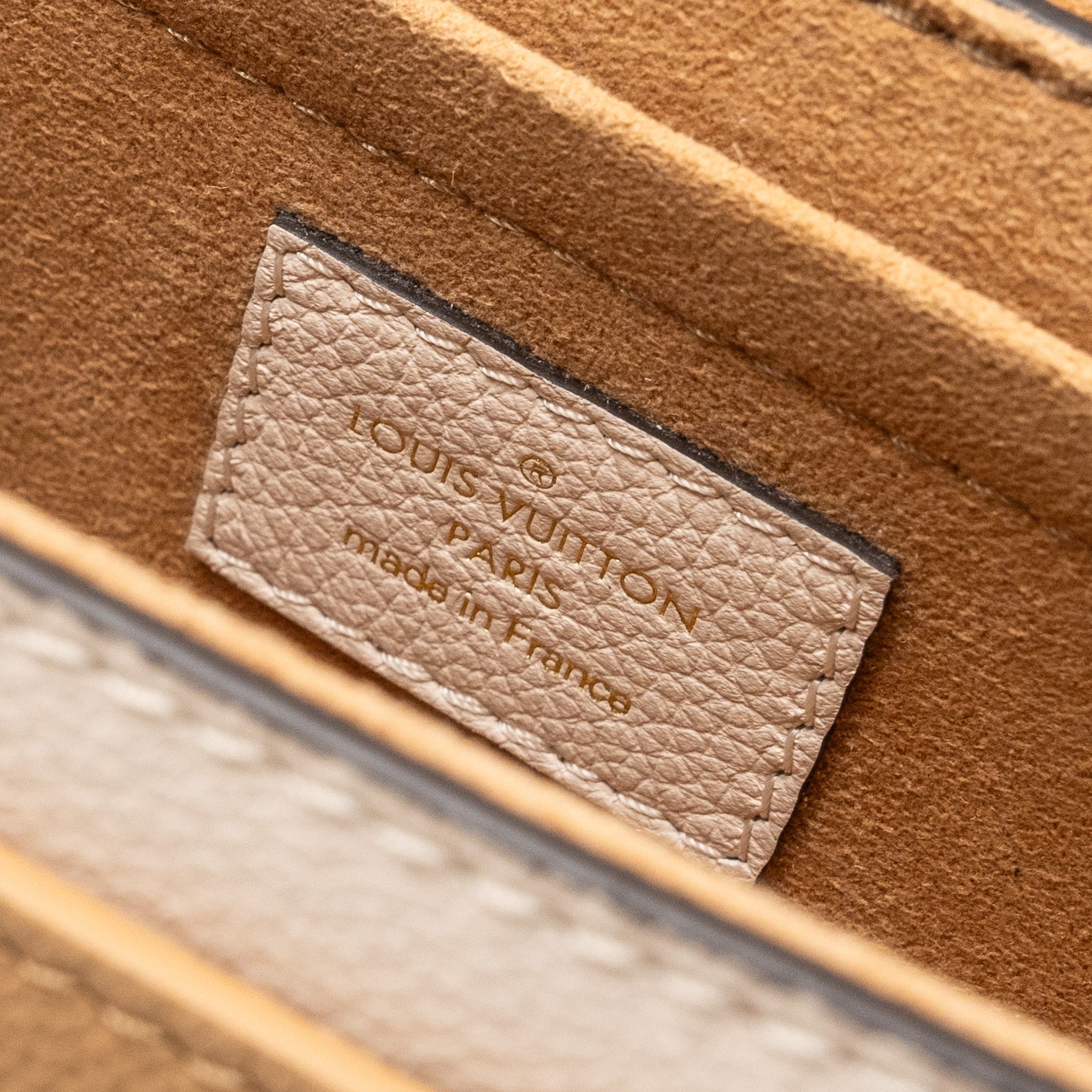 LOUIS VUITTON LOCKME TENDER GRAINED CALFSKIN BEIGE MULTICOLOUR GHW