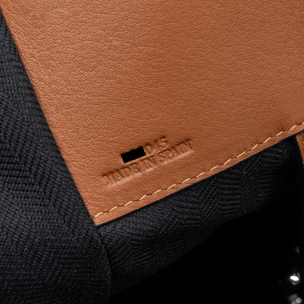 LOEWE SMALL HAMMOCK BAG CALFSKIN CARAMEL SHW