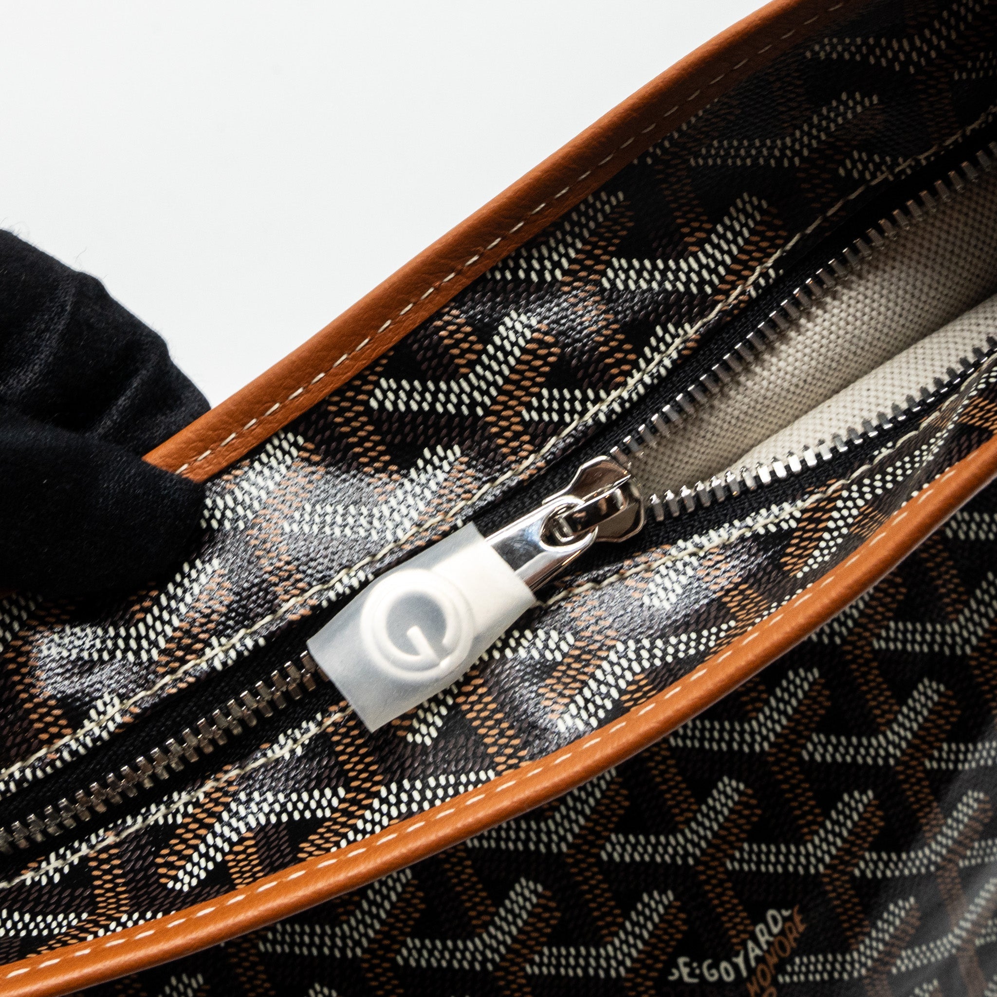 GOYARD BOHEME HOBO BAG CANVAS/ CALFSKIN BLACK/ TAN SHW WITH NECESSAIRE BAG ECRU