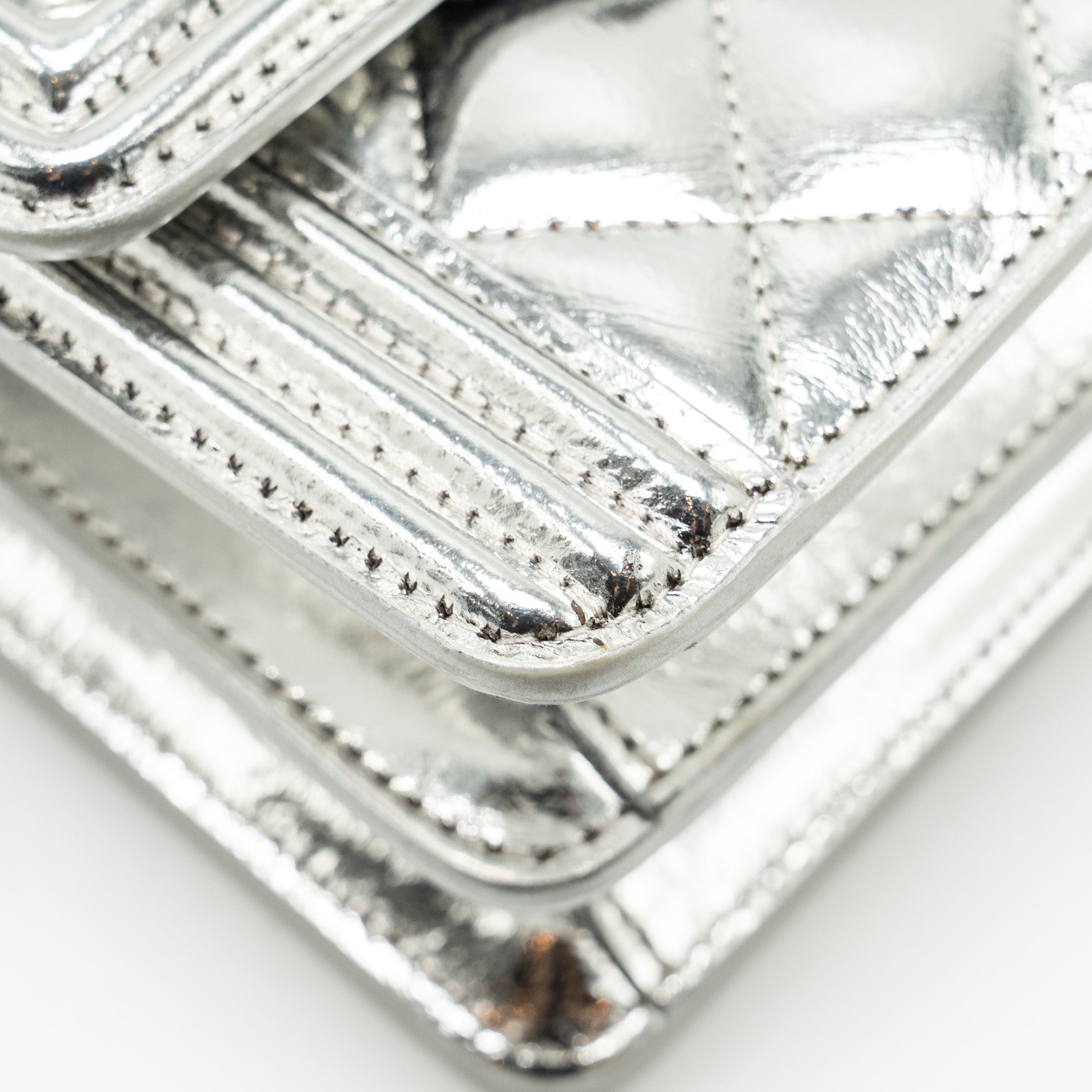 CHANEL BOY NORTH SOUTH FLAP BAG PATENT /GOATSKIN SILVER RUTHENIUM HARDWARE