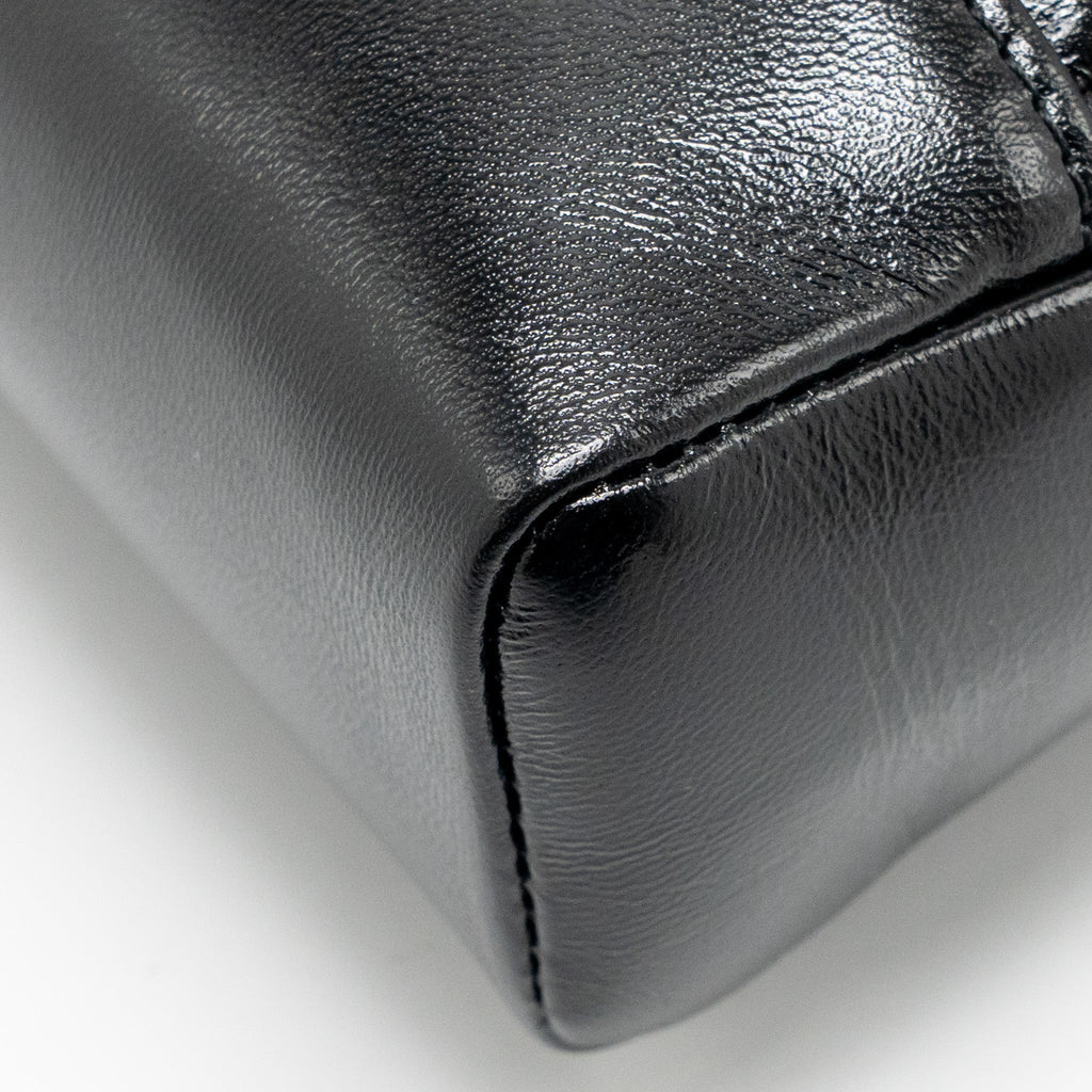 CHANEL 25P MINI 31 BAG SHINY LAMBSKIN BLACK LGHW (MICROCHIP)