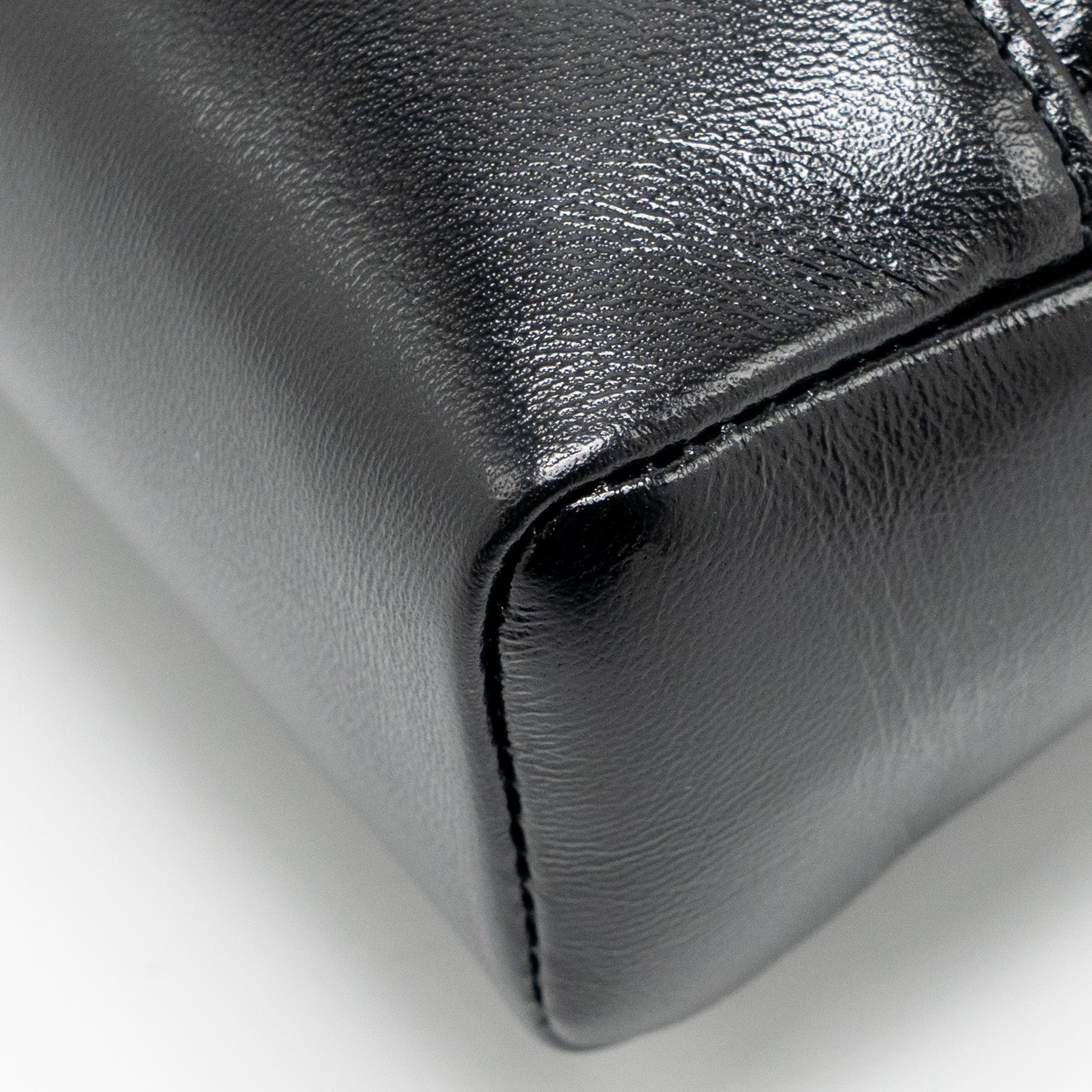 CHANEL 25P MINI 31 BAG SHINY LAMBSKIN BLACK LGHW (MICROCHIP)
