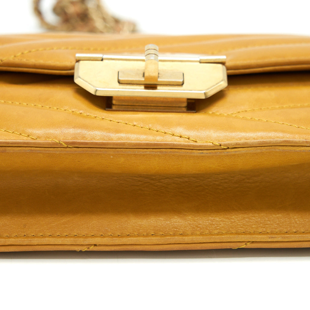 CHANEL CHEVRON ENVELOPE FLAP BAG WITH CHAIN IN YELLOW GHW