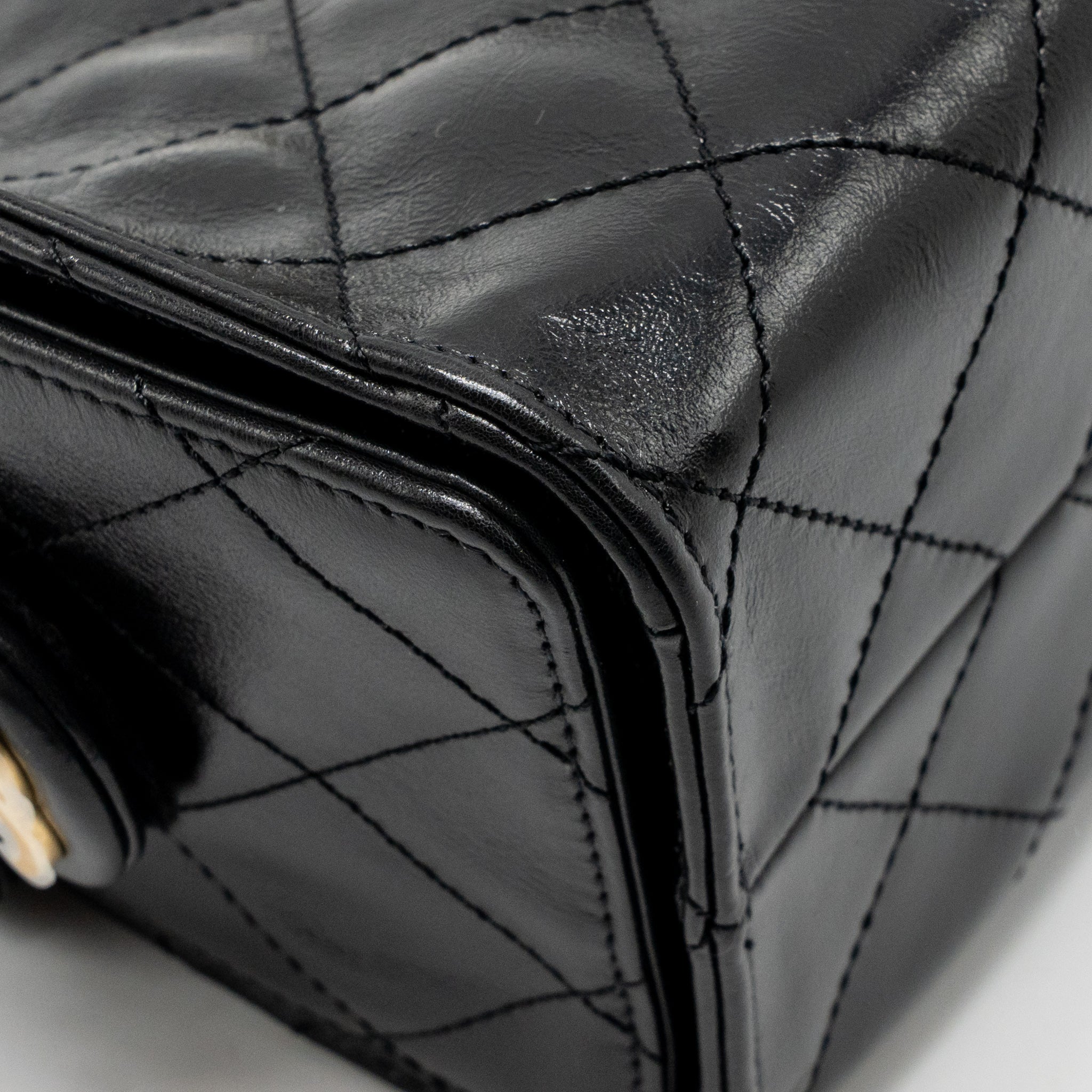 CHANEL MINI 25 BAG AGED CALFSKIN BLACK MULTICOLOUR HARDWARE (MICROCHIP)