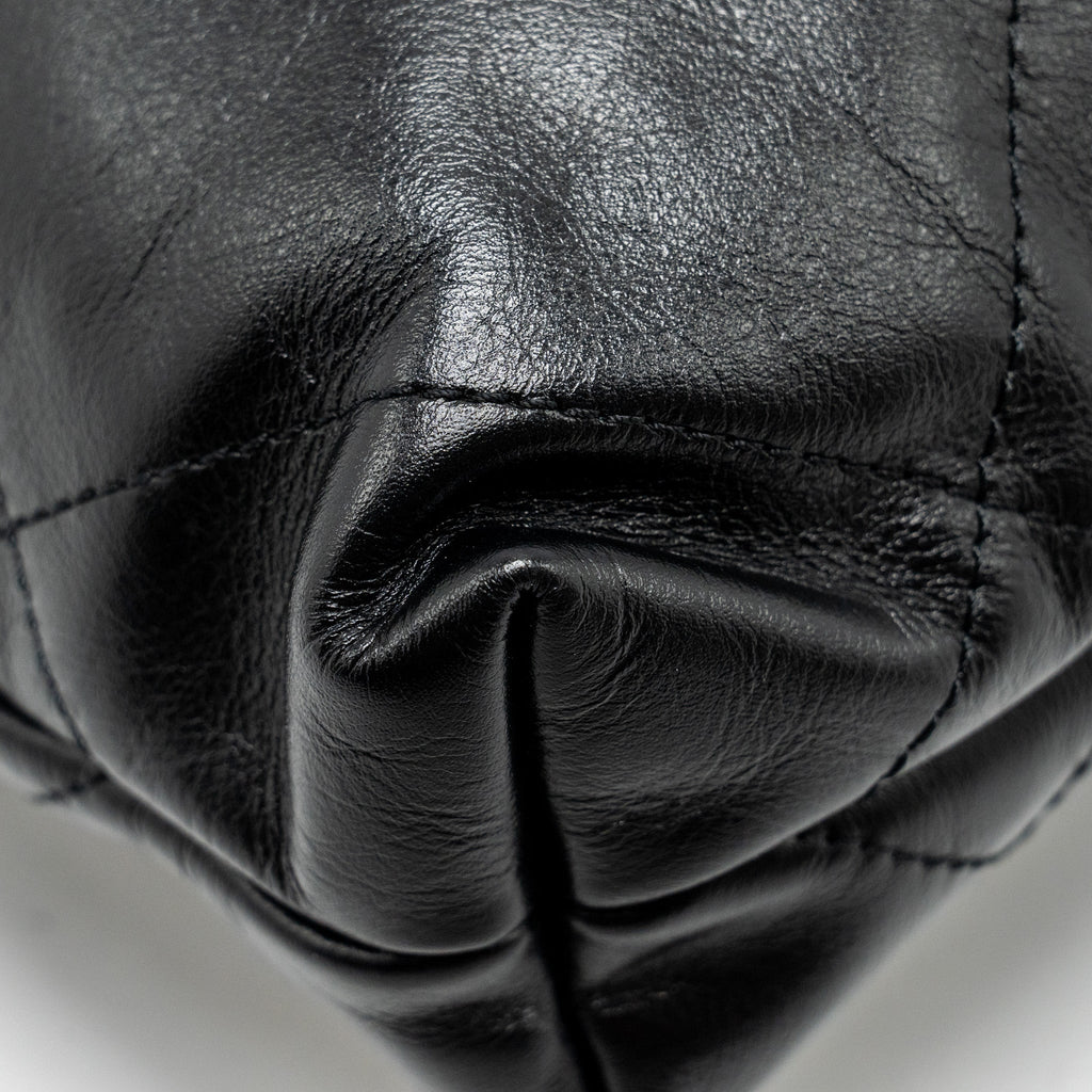 CHANEL MINI 22 BAG SHINY CALFSKIN BLACK SHW (MICROCHIP)