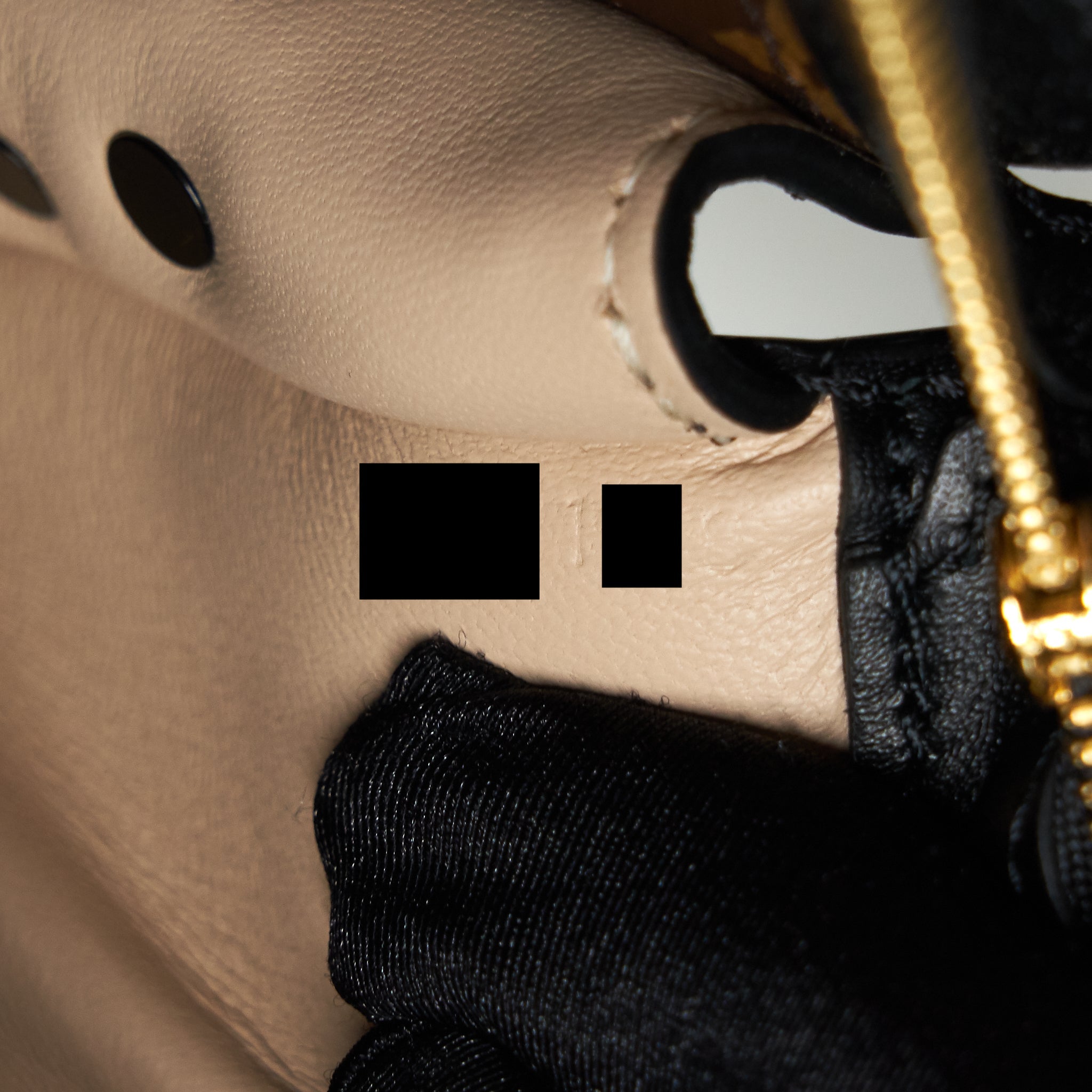 LOUIS VUITTON TRUNK CLUTCH MONOGRAM CANVAS
