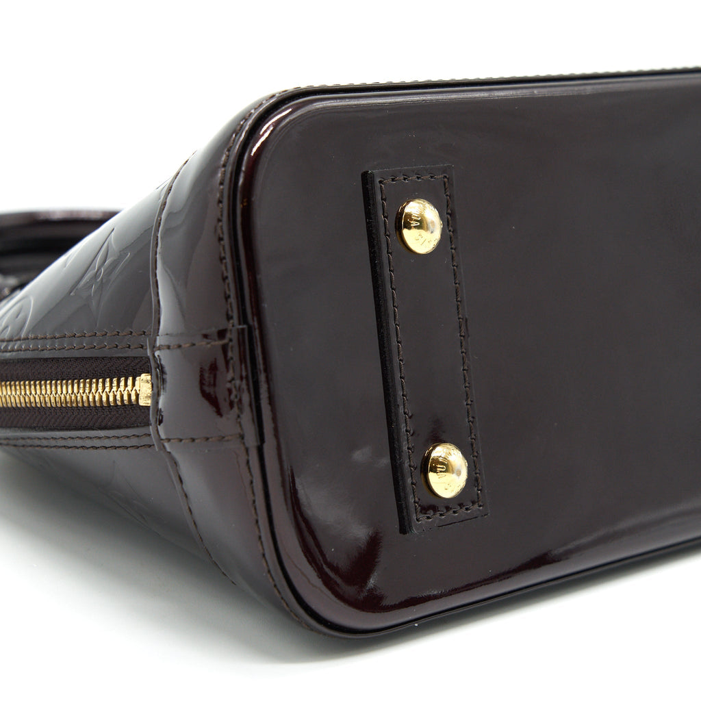 LOUIS VUITTON ALMA BB MONOGRAM VERNIS LEATHER AMARANTE