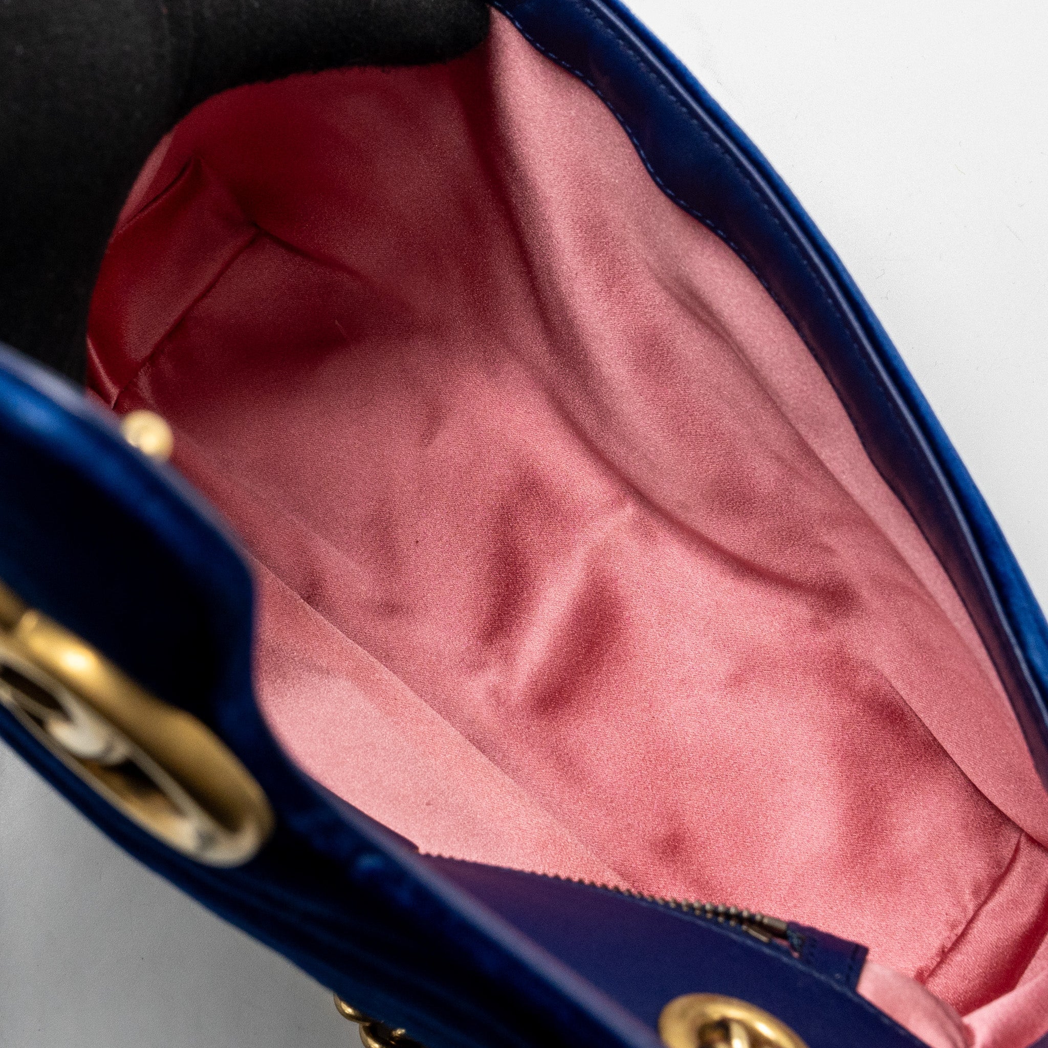 GUCCI SMALL GG MARMONT SHOULDER BAG VELVET BLUE GHW
