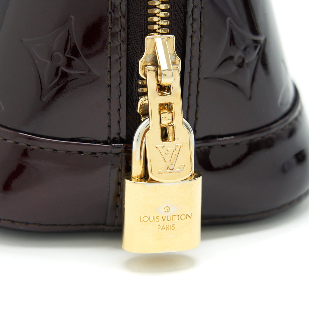 LOUIS VUITTON ALMA BB MONOGRAM VERNIS LEATHER AMARANTE