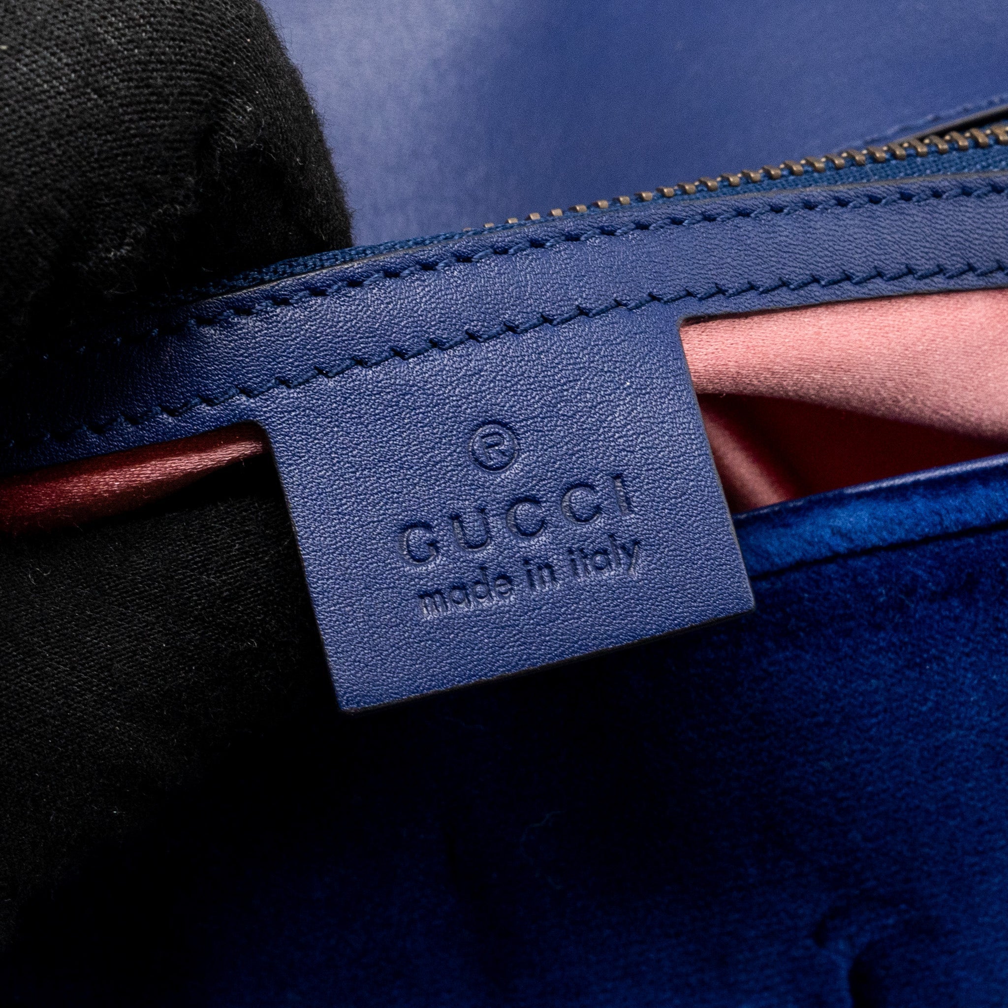 GUCCI SMALL GG MARMONT SHOULDER BAG VELVET BLUE GHW
