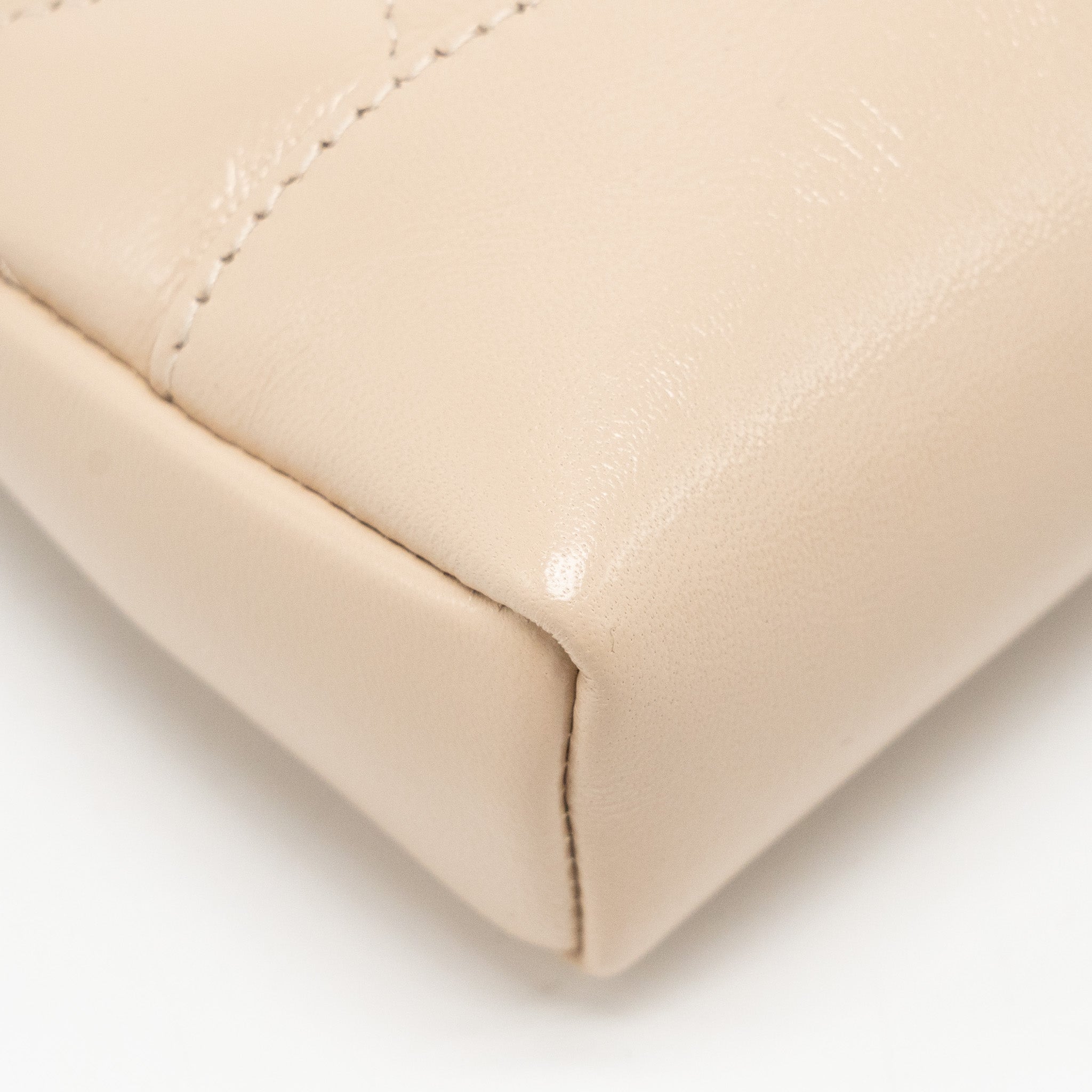CHANEL MINI 31 CLUTCH WITH CHAIN SHINY LAMBSKIN LIGHT BEIGE LGHW ( MICROCHIP)