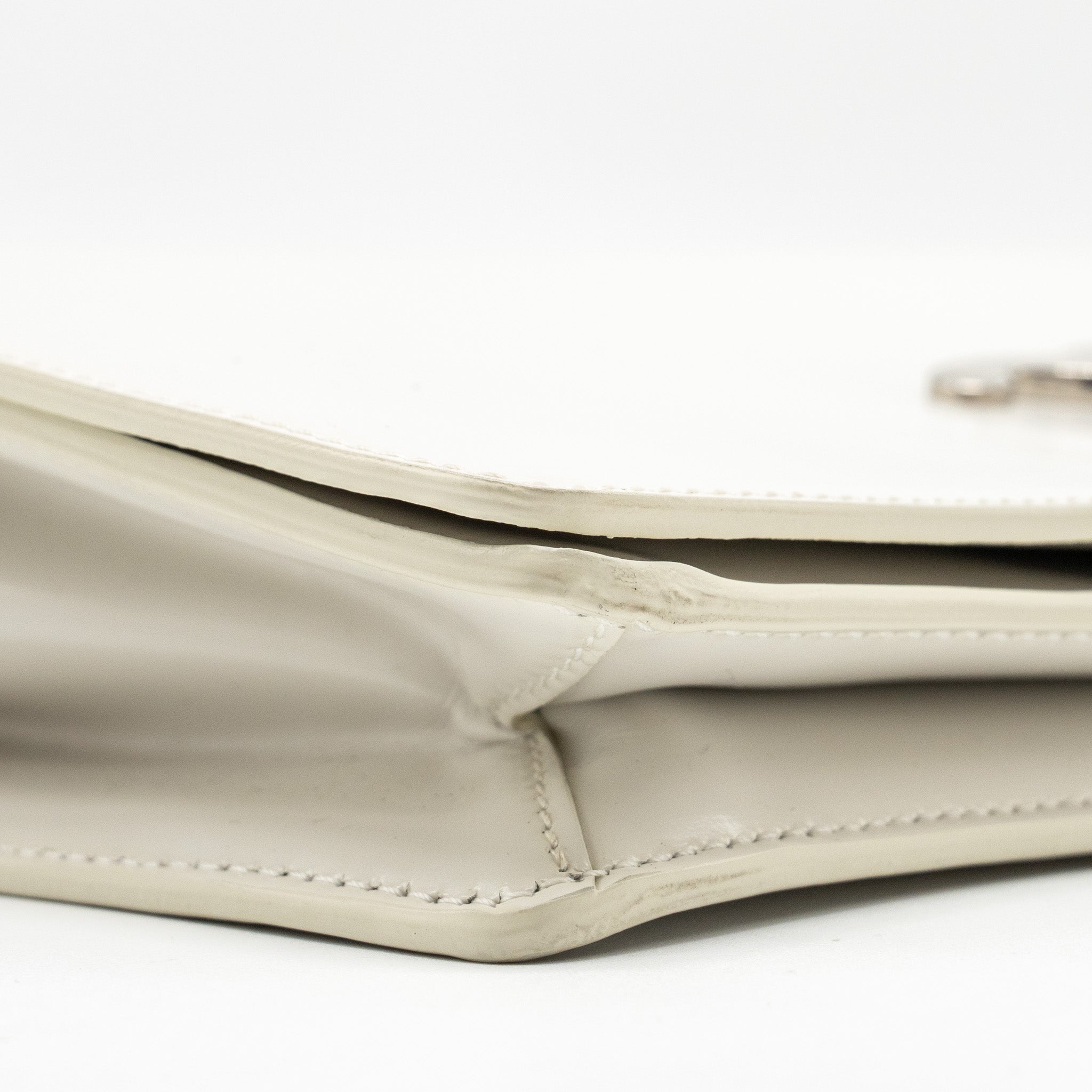 CELINE TRAPEZE TRIOMPHE SHOULDER BAG SHINY CALFSKIN WHITE SHW