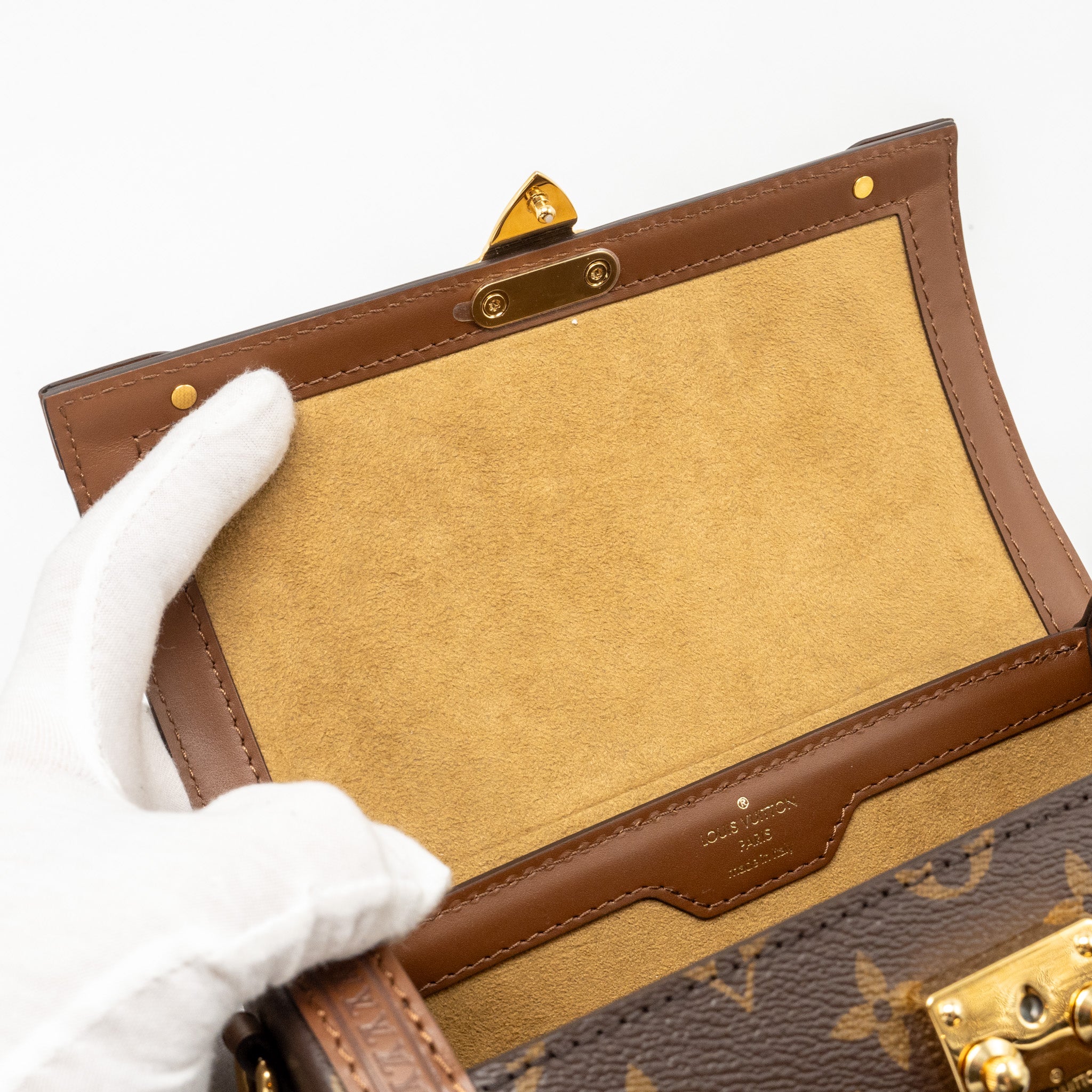 LOUIS VUITTON PAPILLON TRUNK MONOGRAM CANVAS GHW