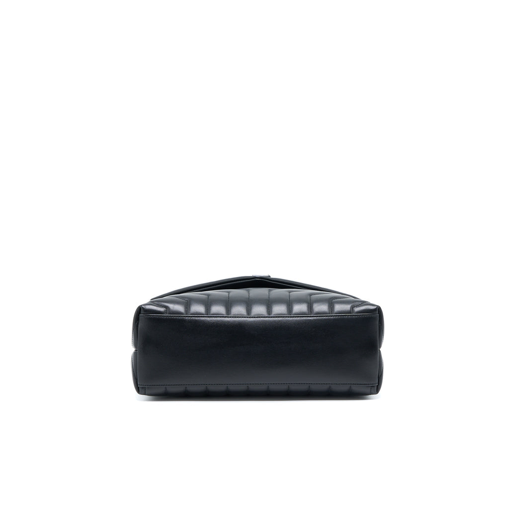 SAINT LAURENT / YSL MEDIUM LOULOU SHOULDER BAG CALFSKIN BLACK WITH BLACK HARDWARE